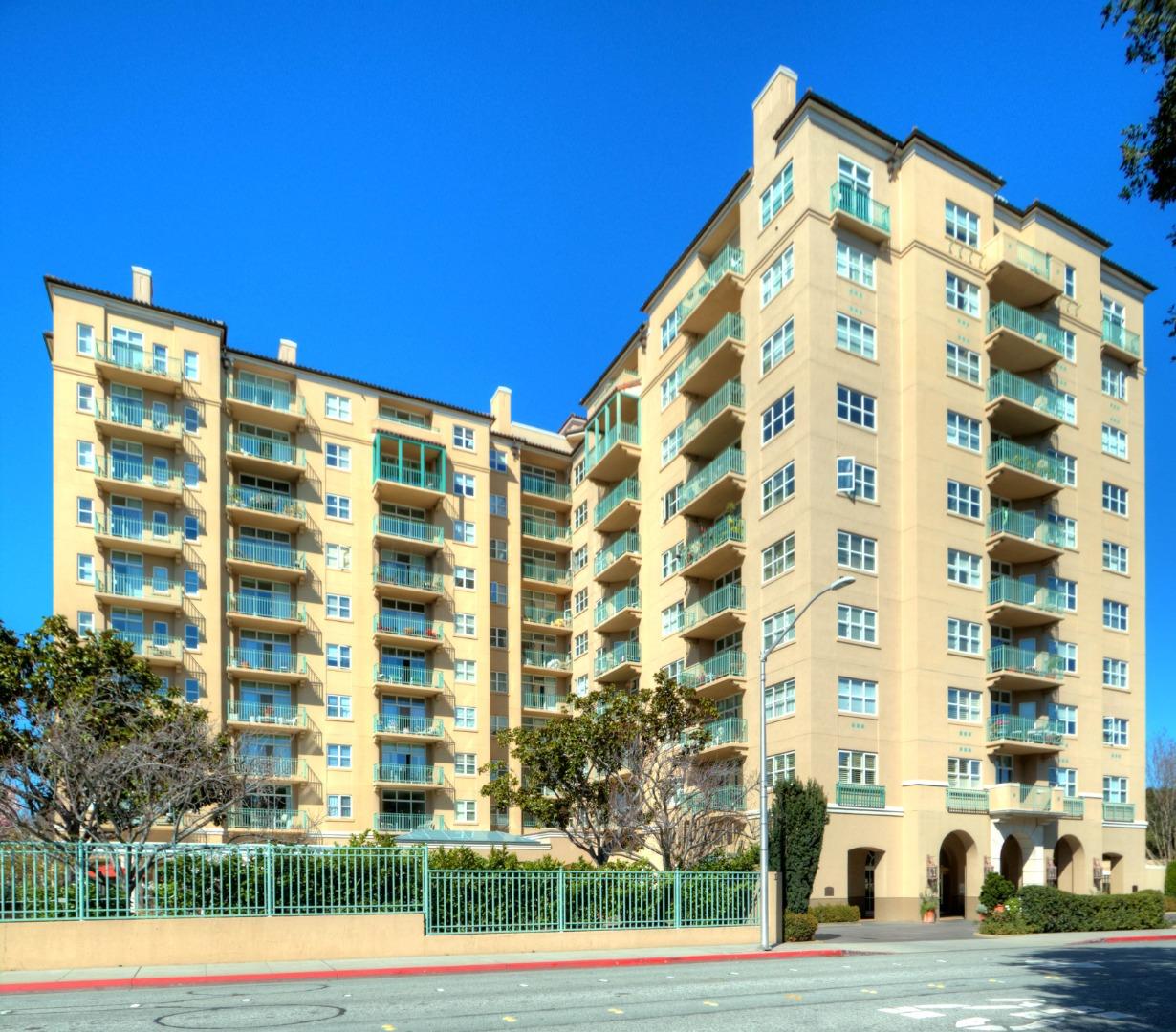 Detail Gallery Image 1 of 1 For 1 Baldwin Ave #204,  San Mateo,  CA 94401 - 2 Beds | 2 Baths