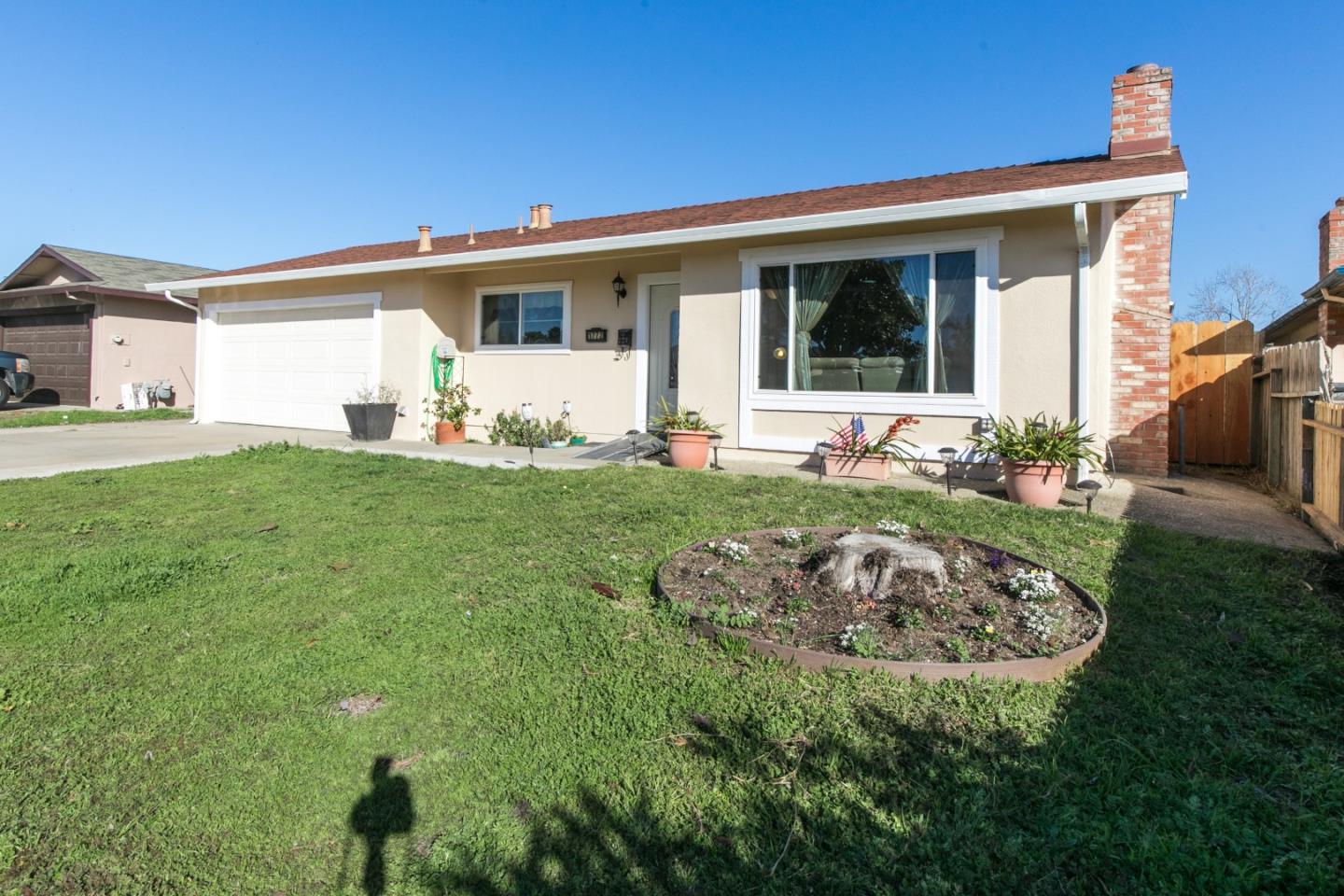 1772 Truckee Way, Salinas, CA 93906 3 Beds 2 Baths (Sold