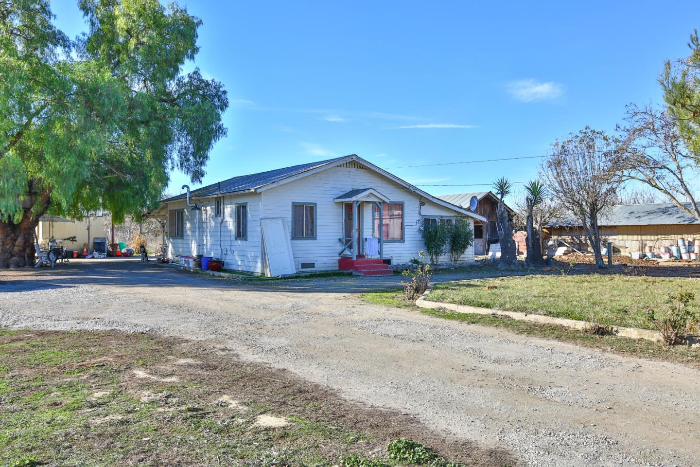 8245 Lovers Lane, HOLLISTER, California 95023, ,Lots And Land,For Sale,Lovers Lane,40963479
