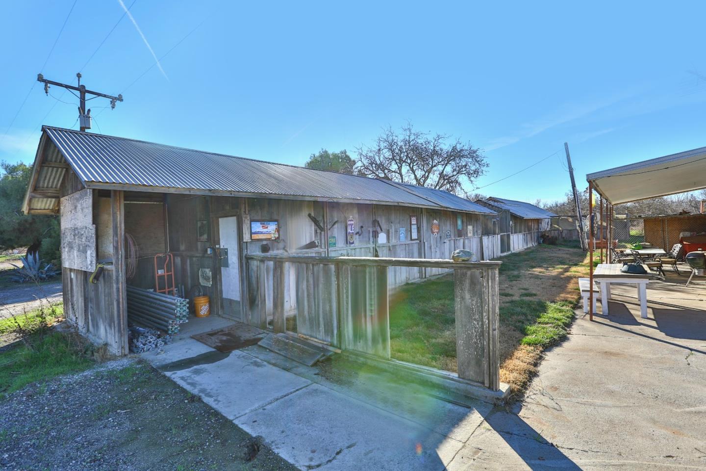 8245 Lovers Lane, HOLLISTER, California 95023, ,Lots And Land,For Sale,Lovers Lane,40963479