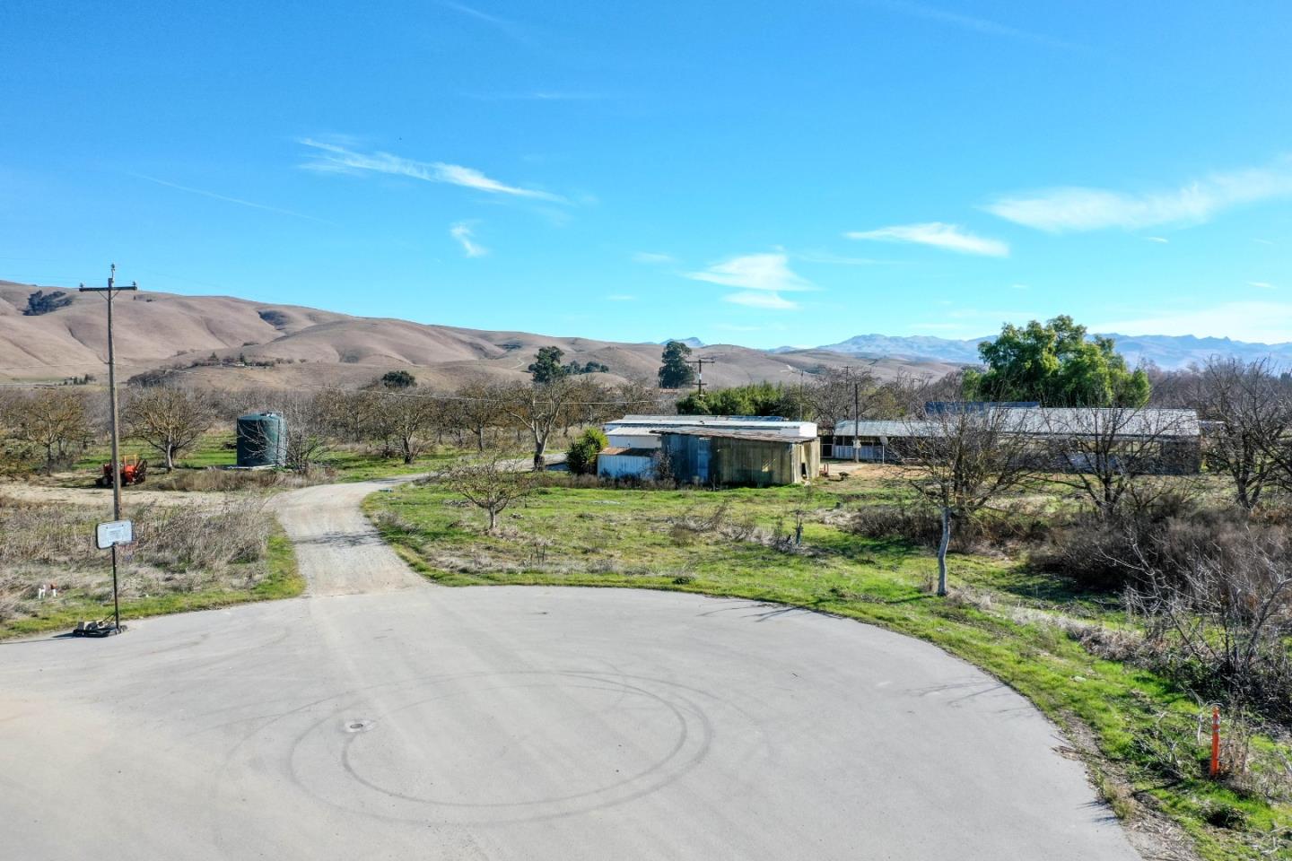 8245 Lovers Lane, HOLLISTER, California 95023, ,Lots And Land,For Sale,Lovers Lane,40963479
