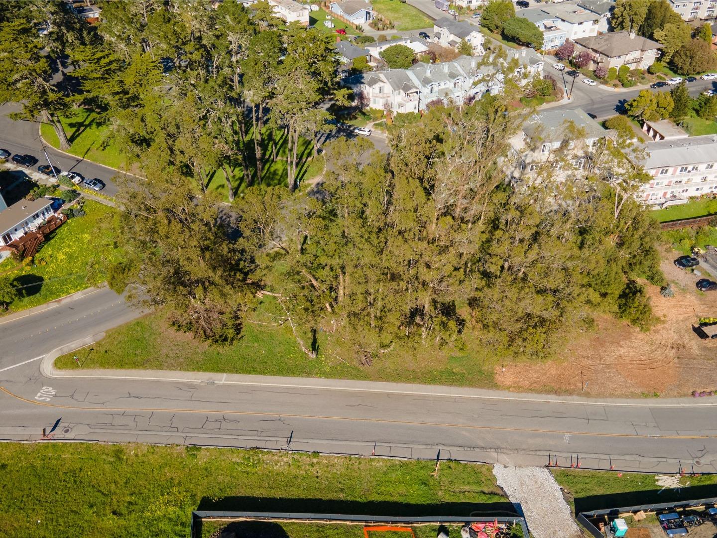 0 Avenue Alhambra, EL GRANADA, California 94018, ,Comm Lots And Land,For Sale,Avenue Alhambra,40963486