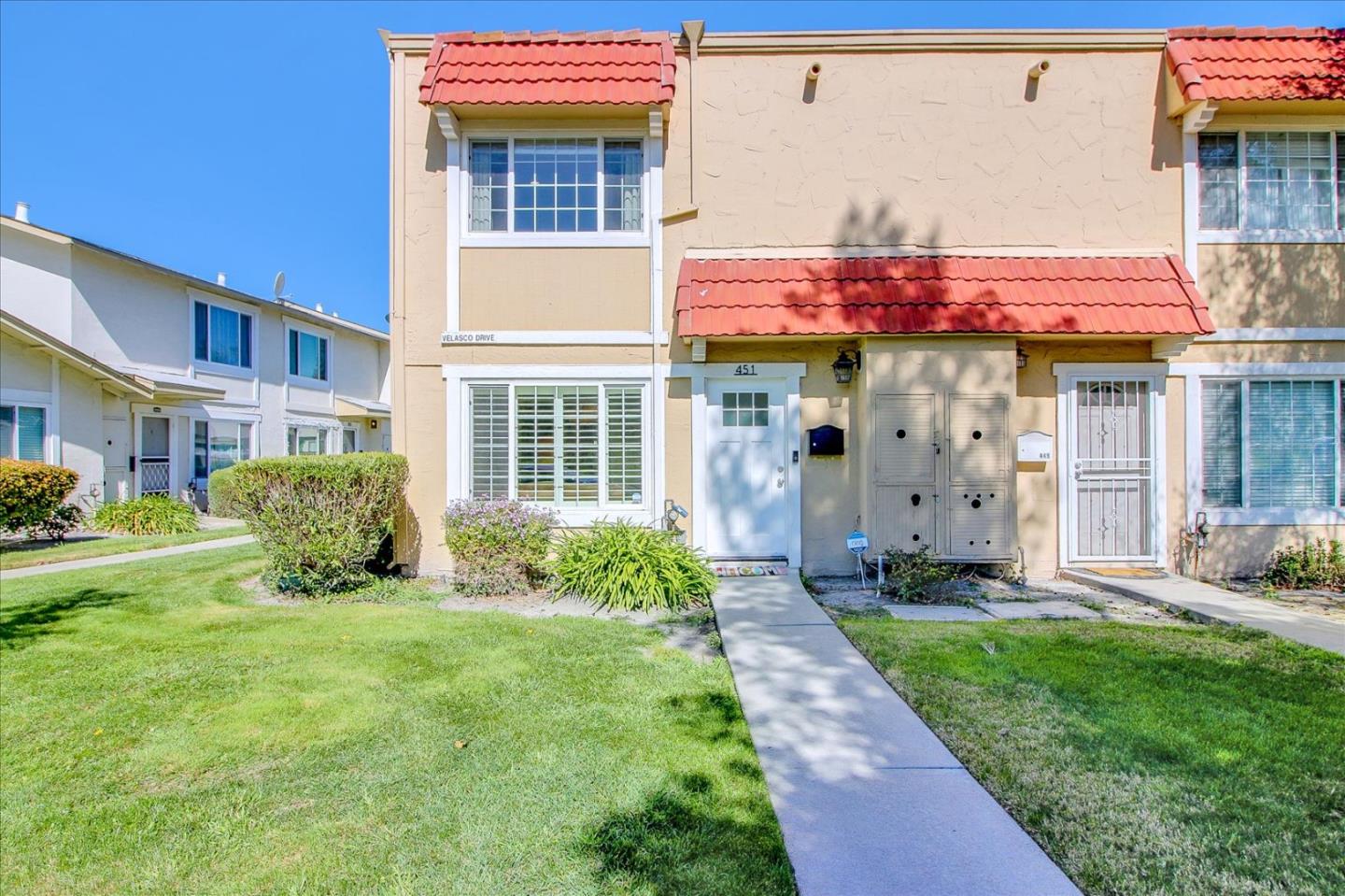 451 Velasco Dr, San Jose, CA 95123 2 Beds 1/1 Baths (Sold