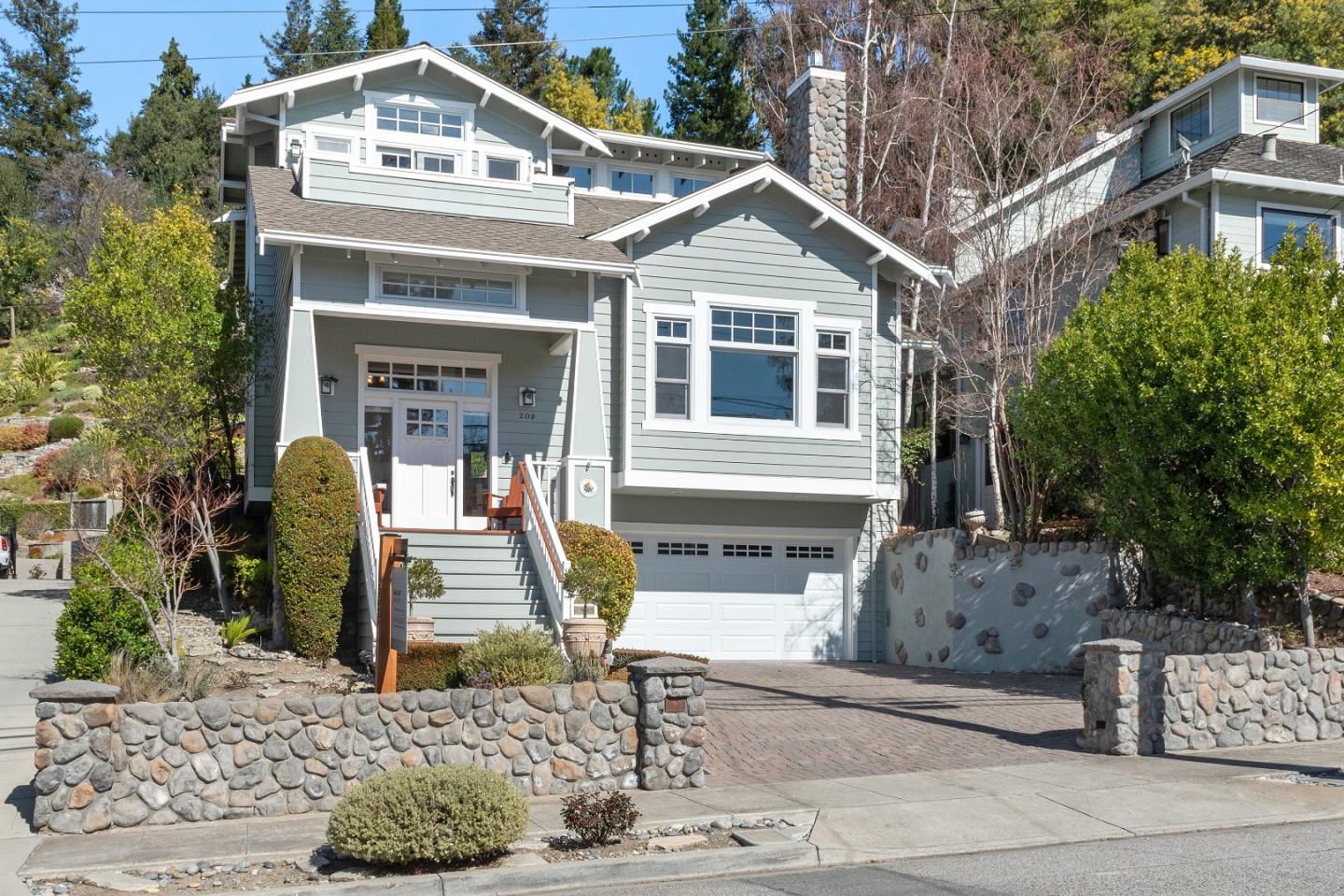 209 Loma Alta Ave, Los Gatos, CA 95030 5 Beds 3 Baths (Sold) ML81831871 MLSL