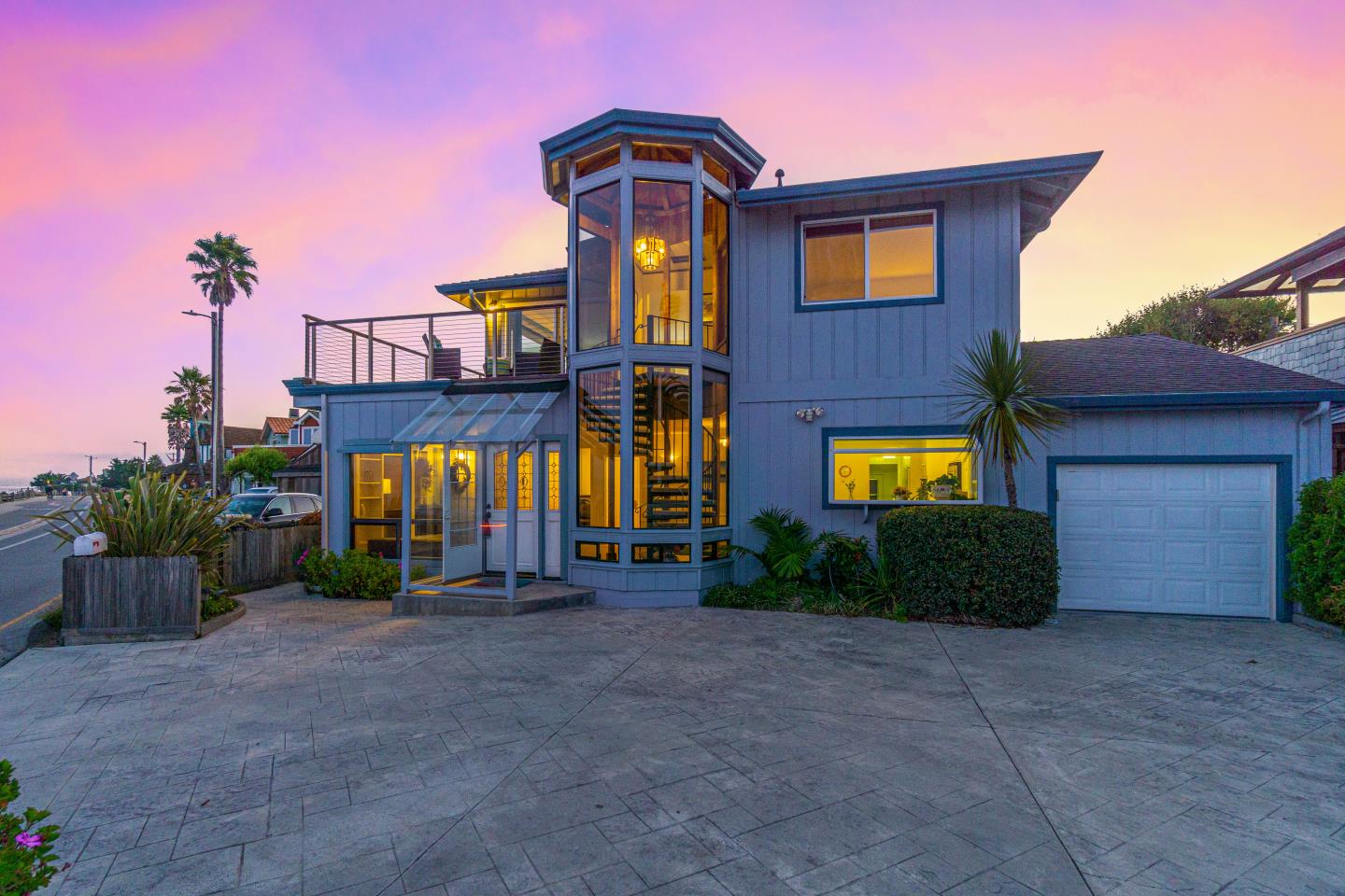 23471 E Cliff Dr, Santa Cruz, CA 95062 4 Beds 4 Baths (Sold