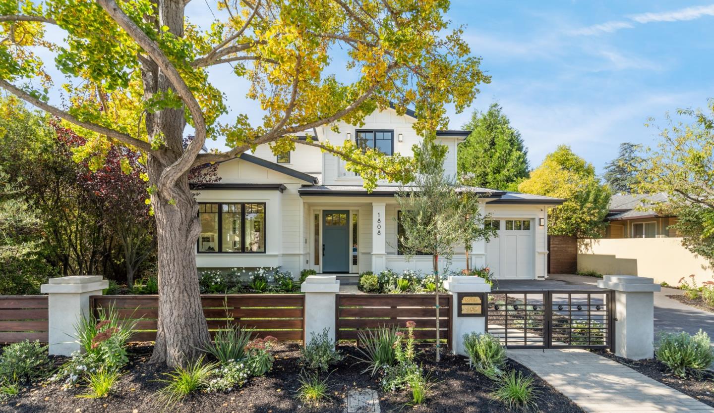 Detail Gallery Image 1 of 1 For 1808 Mark Twain St, Palo Alto,  CA 94303 - 5 Beds | 4/2 Baths