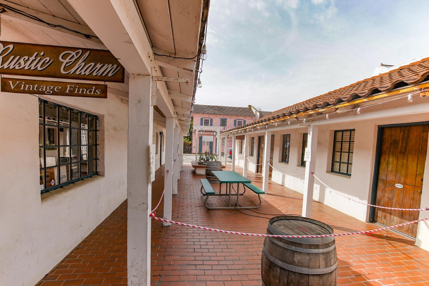 106 3rd Street, SAN JUAN BAUTISTA, California 95045, ,Comm Industrial For Sale,For Sale,3rd Street,40963523