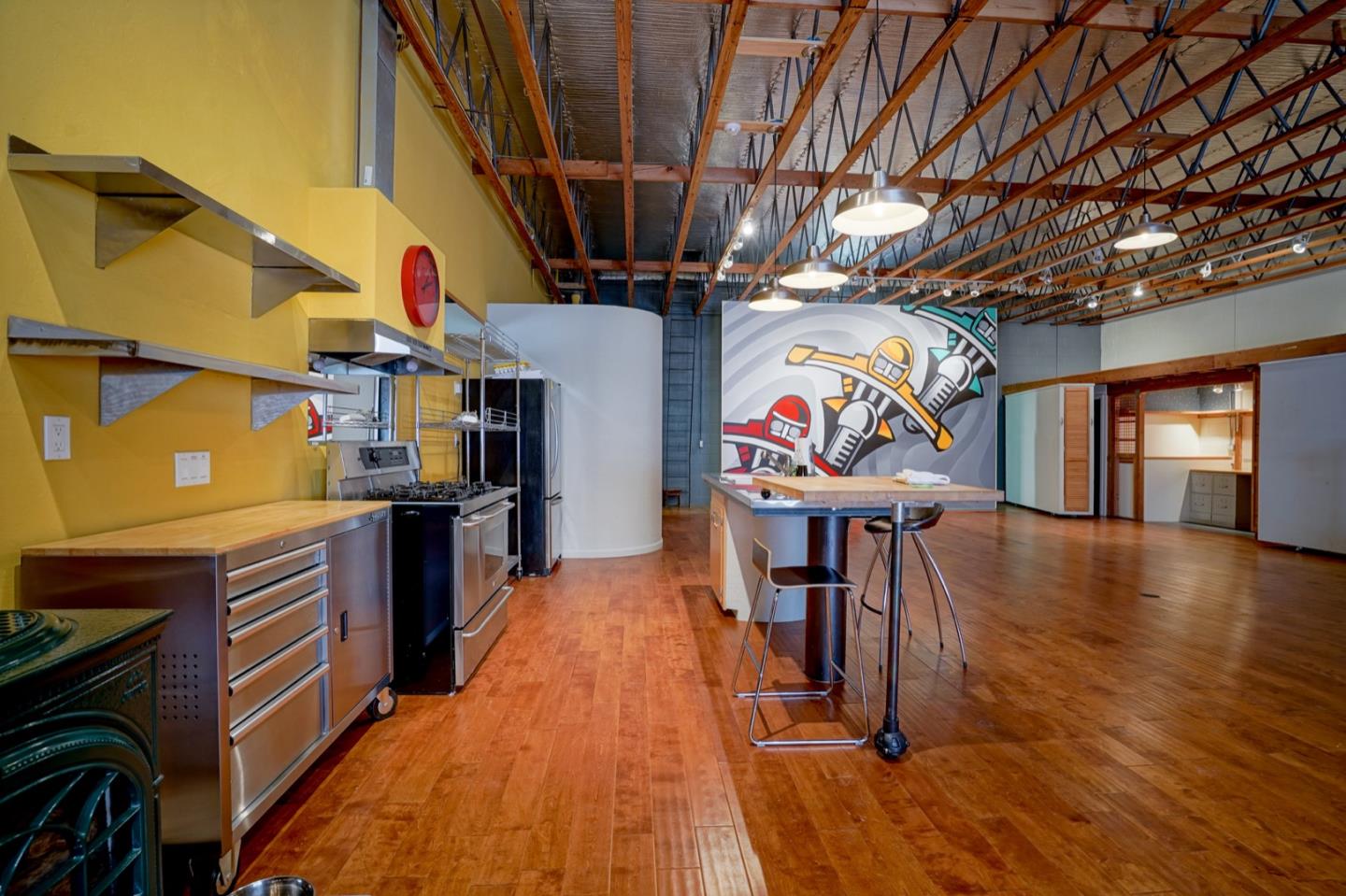 751 Dias Avenue, SAND CITY, California 93955, ,Comm Industrial For Sale,For Sale,Dias Avenue,40963532