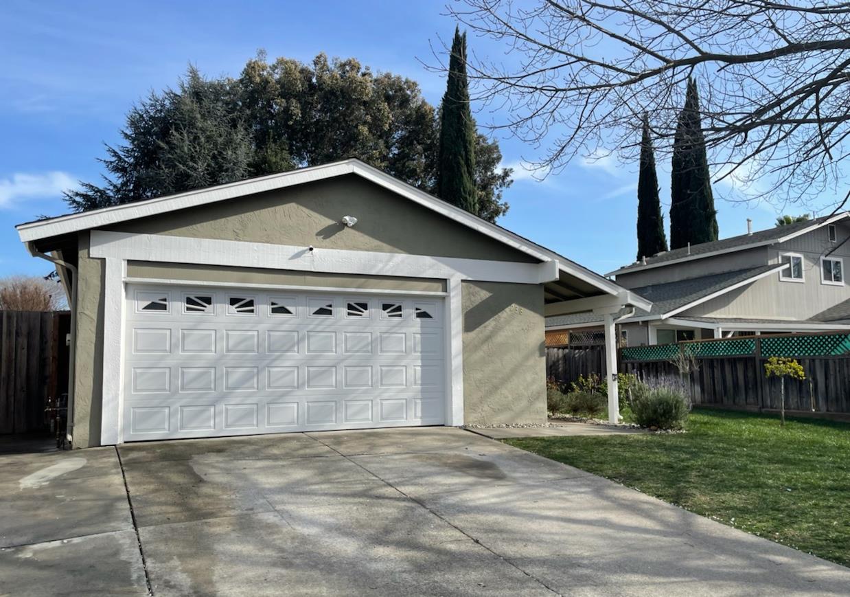 238 Arbor Valley Dr, San Jose, CA 95119 4 Beds 2 Baths (Sold