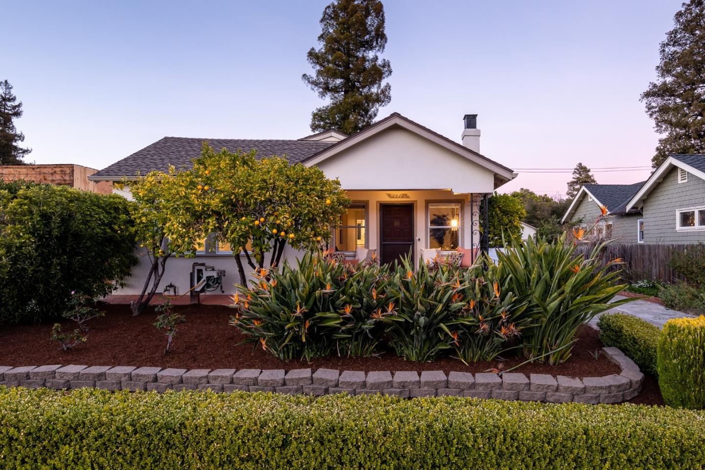 Detail Gallery Image 1 of 1 For 1516 Bernal Ave, Burlingame,  CA 94010 - 2 Beds | 1 Baths
