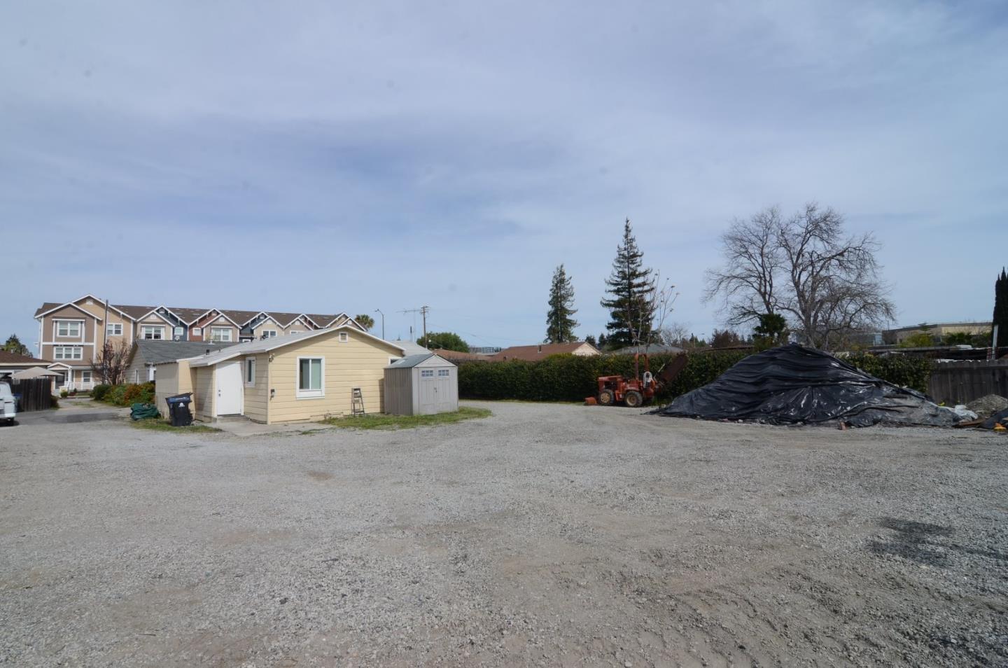1925 Colony Street, MOUNTAIN VIEW, California 94043, ,Comm Industrial For Sale,For Sale,Colony Street,40963620
