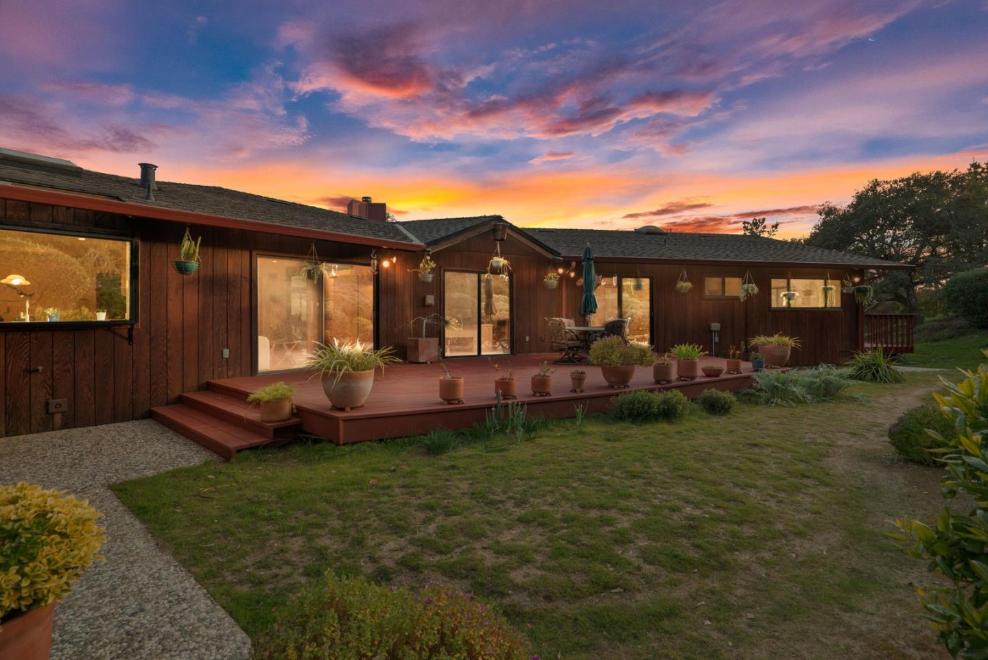 5310 Freedom Blvd, Aptos, CA 95003 3 Beds 2/1 Baths (Active