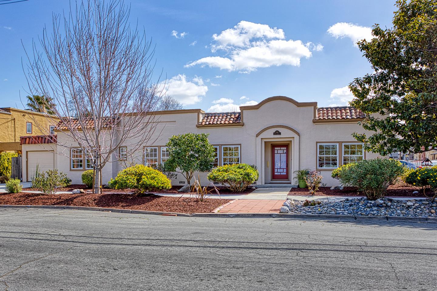 1246 Emory St, San Jose, CA 95126 3 Beds 1/1 Baths (Sold