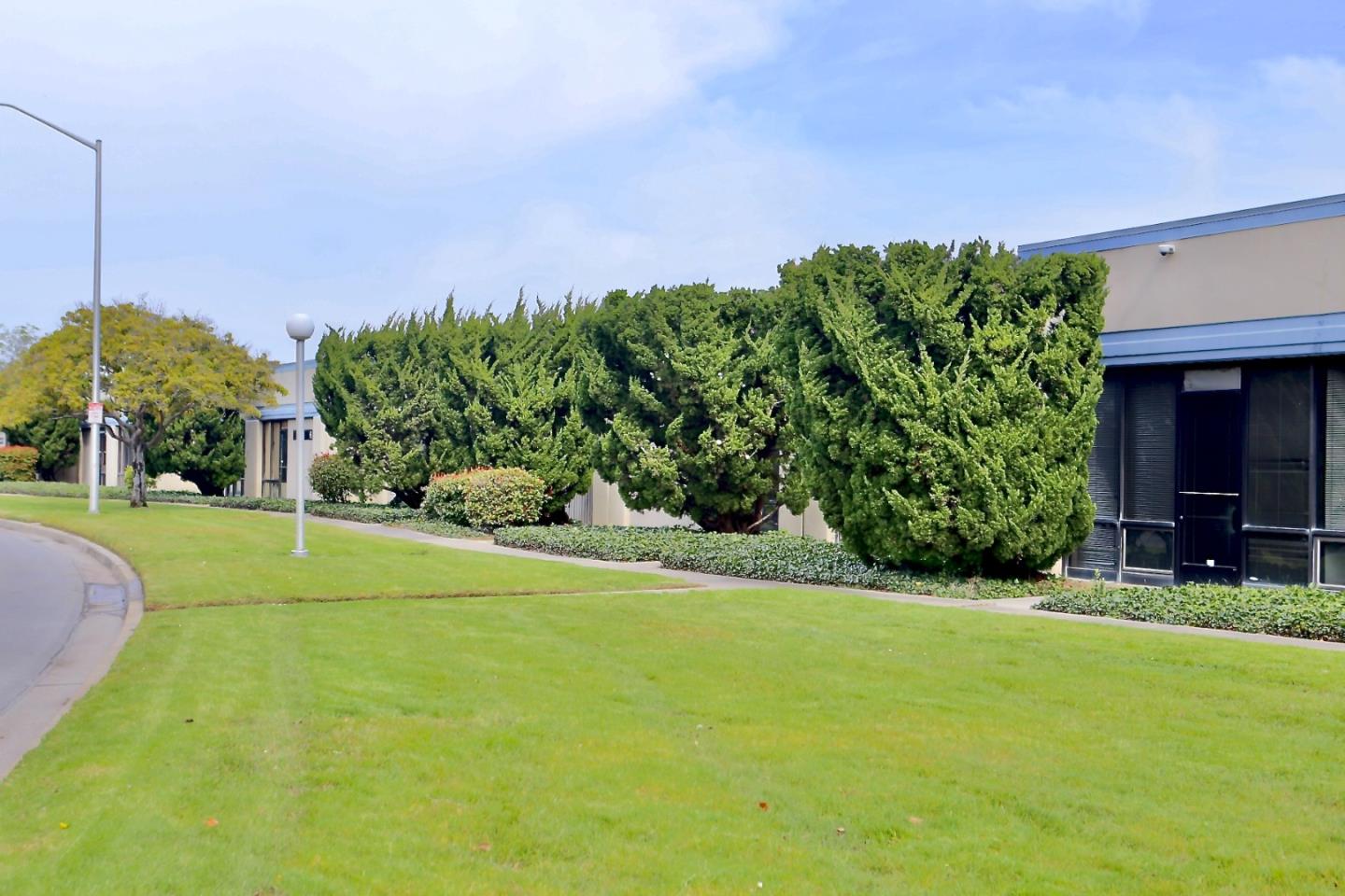 100 Hill Drive, BRISBANE, California 94005, ,Comm Industrial For Sale,For Sale,Hill Drive,40963667