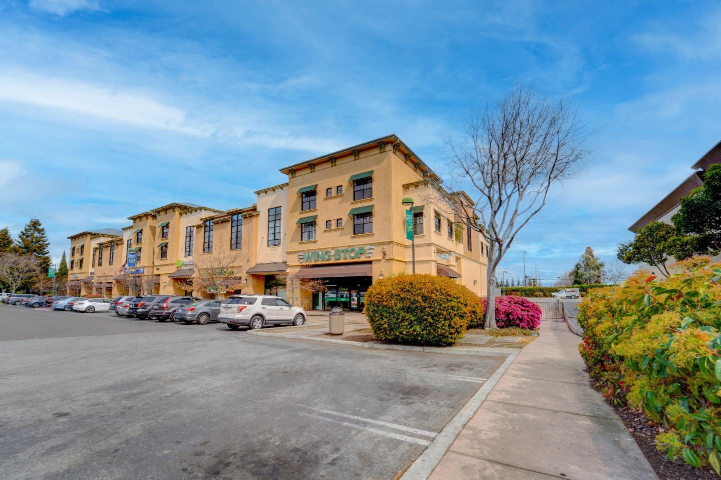 1765 E Bayshore Rd 217, East Palo Alto, CA 94303 2 Beds 2/1 Baths