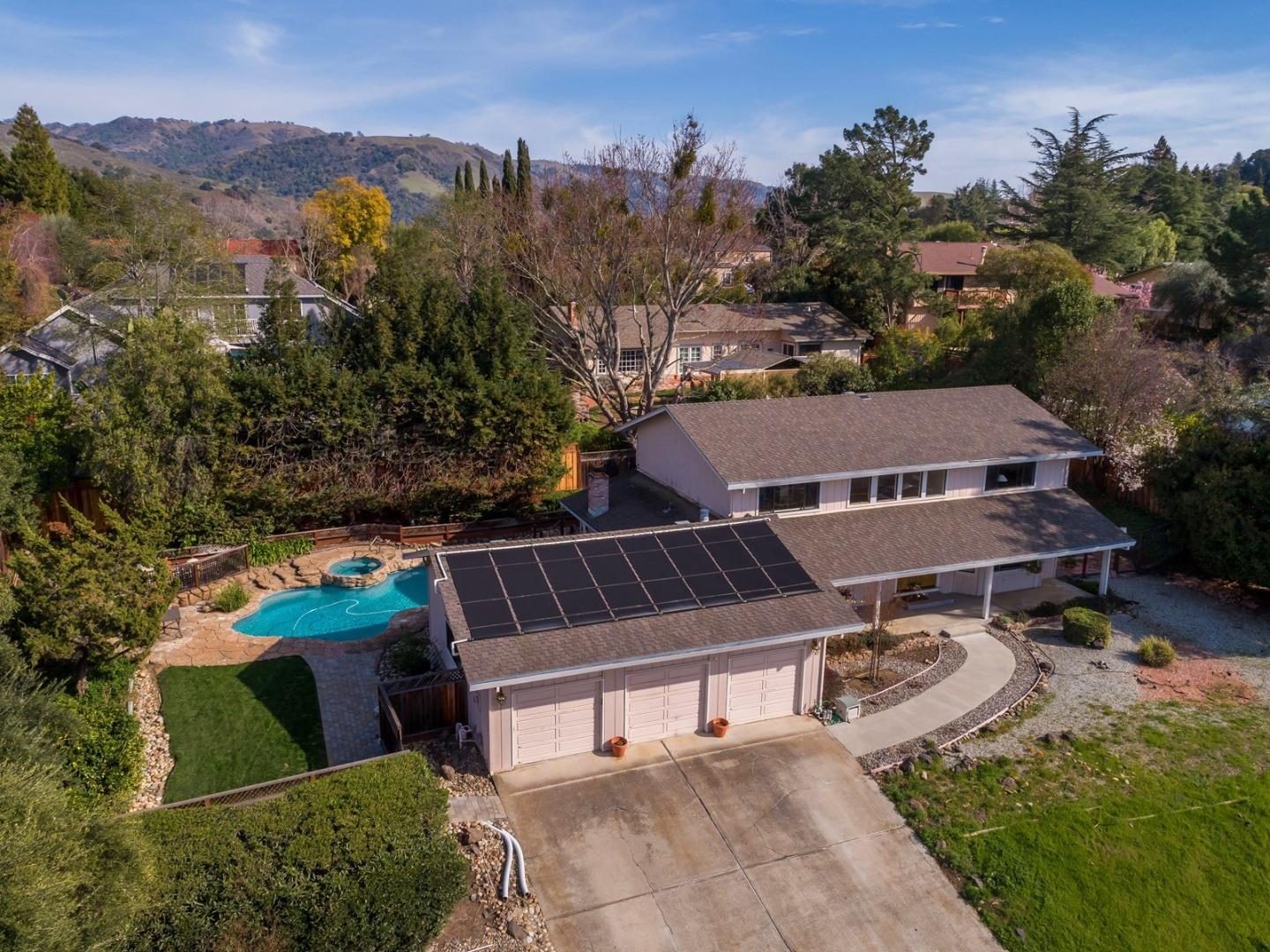 15895 Jackson Oaks Dr, Hill, CA 95037 5 Beds 3 Baths (Sold