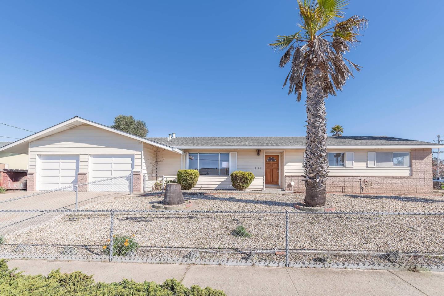 489 Forest Cir, Marina, CA 93933 3 Beds 2 Baths (Sold) ML81833676