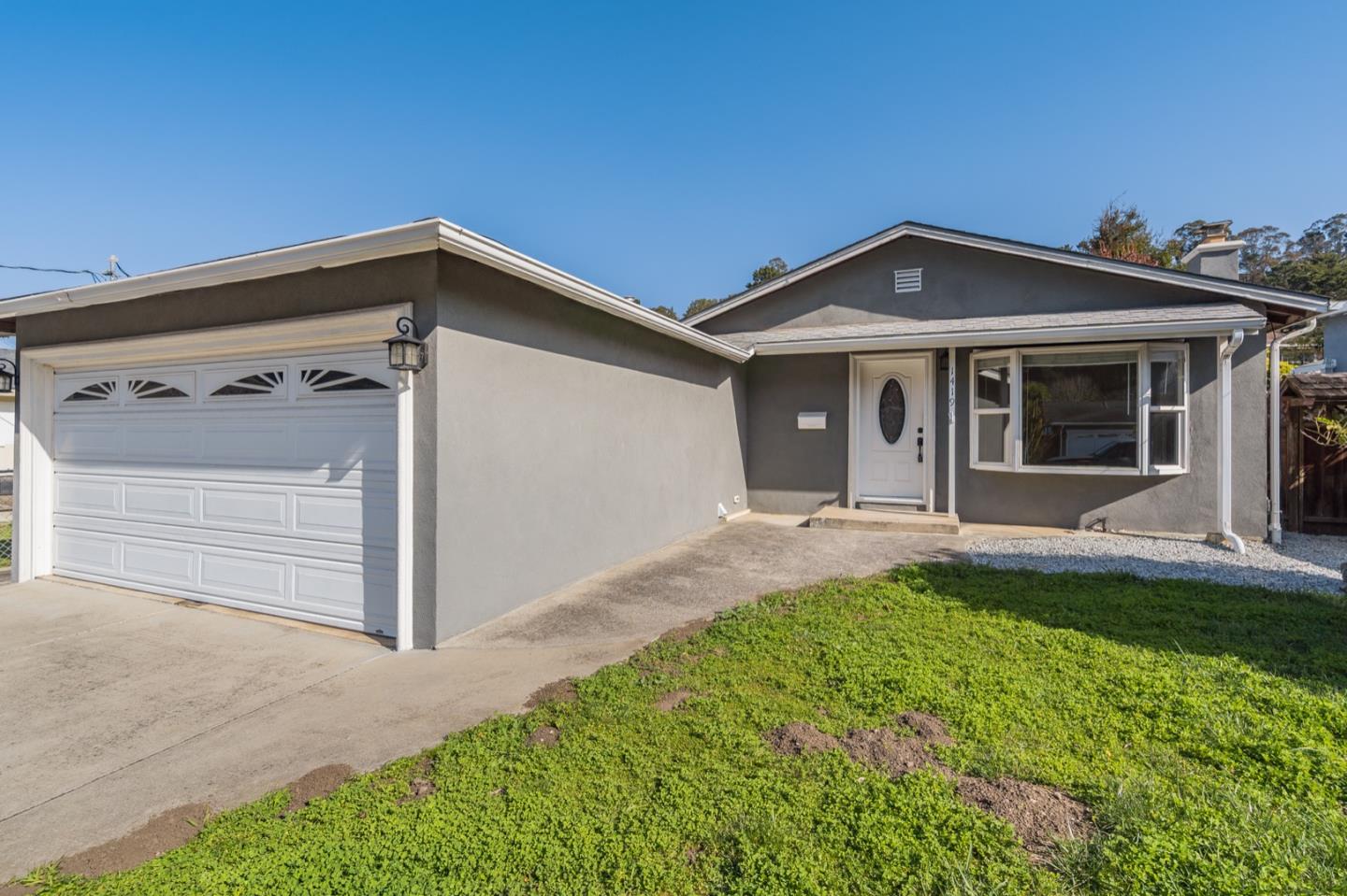 Detail Gallery Image 1 of 1 For 1419 Madeira Dr, Pacifica,  CA 94044 - 3 Beds | 1 Baths