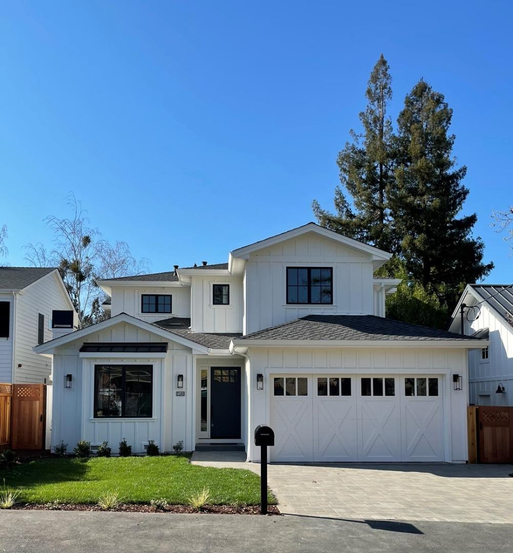 Detail Gallery Image 1 of 1 For 2140 Mills Ave, Menlo Park,  CA 94025 - 4 Beds | 4/1 Baths