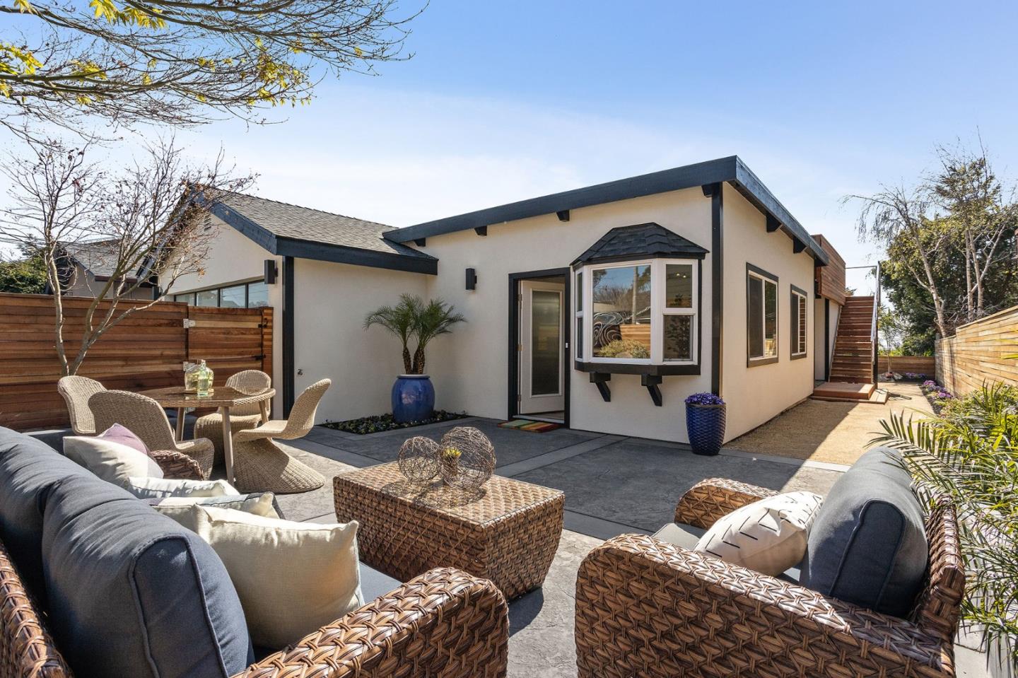 678 Buena Vista St, Moss Beach, CA 94038 3 Beds 2 Baths (Sold