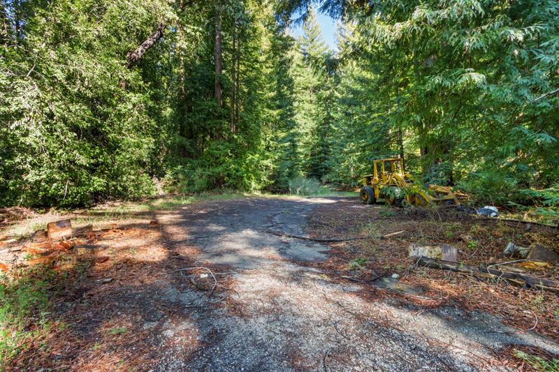 17480 Two Bar Road, BOULDER CREEK, California 95006, ,Lots And Land,For Sale,Two Bar Road,40963716