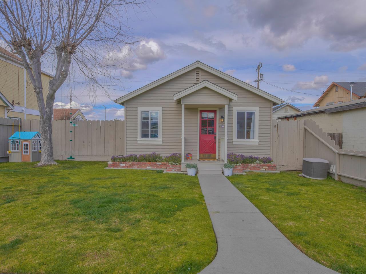 62 Fourth St, Spreckels, CA 93962 2 Beds 1 Baths (Sold