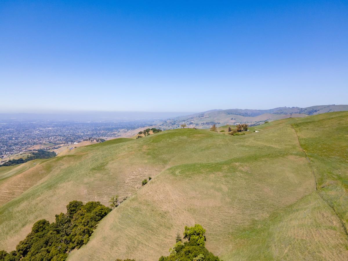 0 Higuera, SAN JOSE, California 95148, ,Lots And Land,For Sale,Higuera,40964294