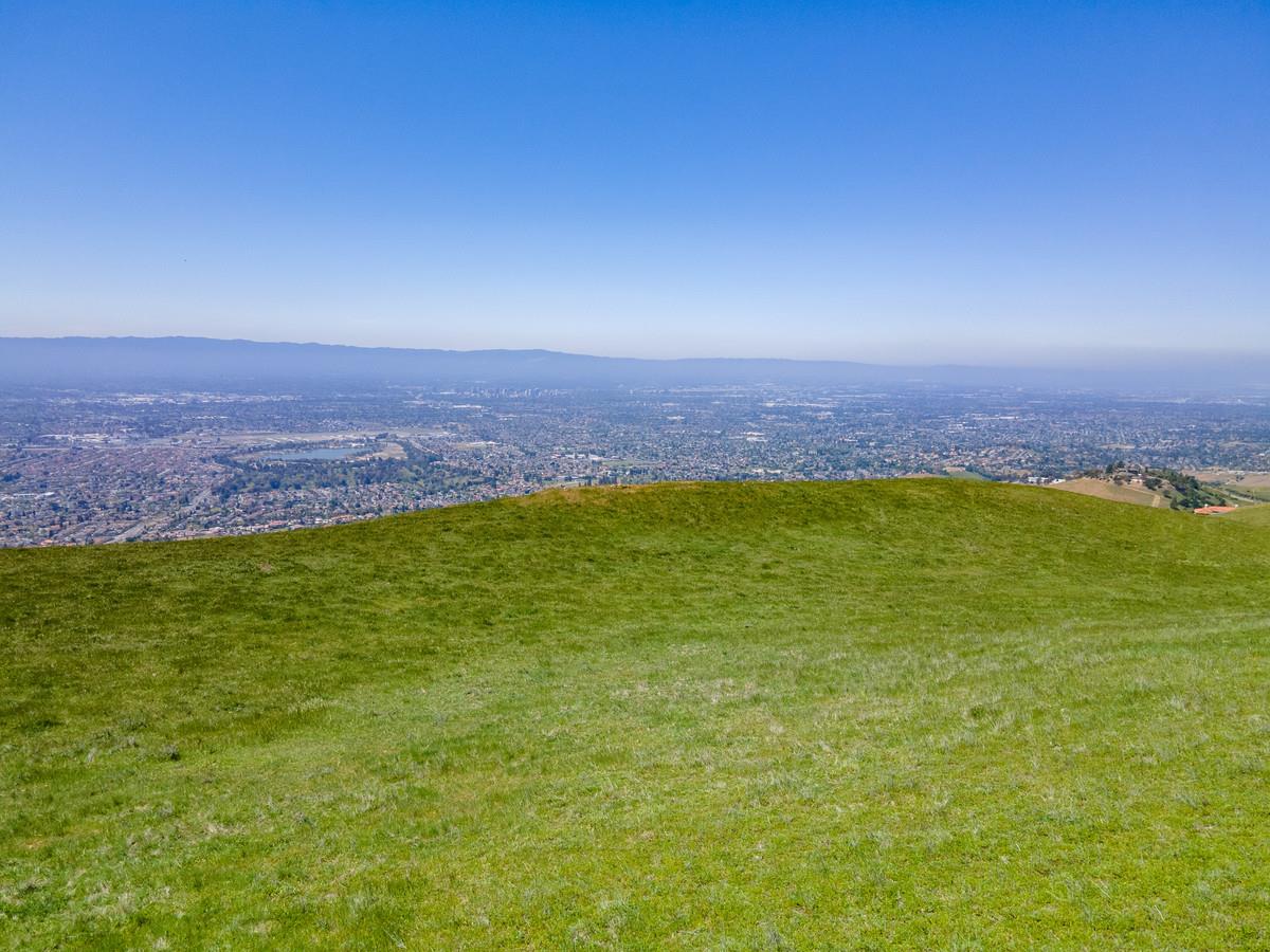 0 Higuera, SAN JOSE, California 95148, ,Lots And Land,For Sale,Higuera,40964294