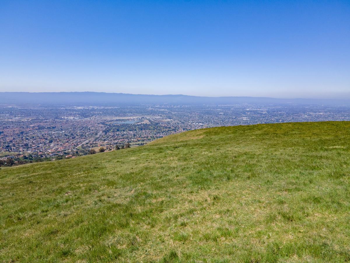 0 Higuera, SAN JOSE, California 95148, ,Lots And Land,For Sale,Higuera,40964294