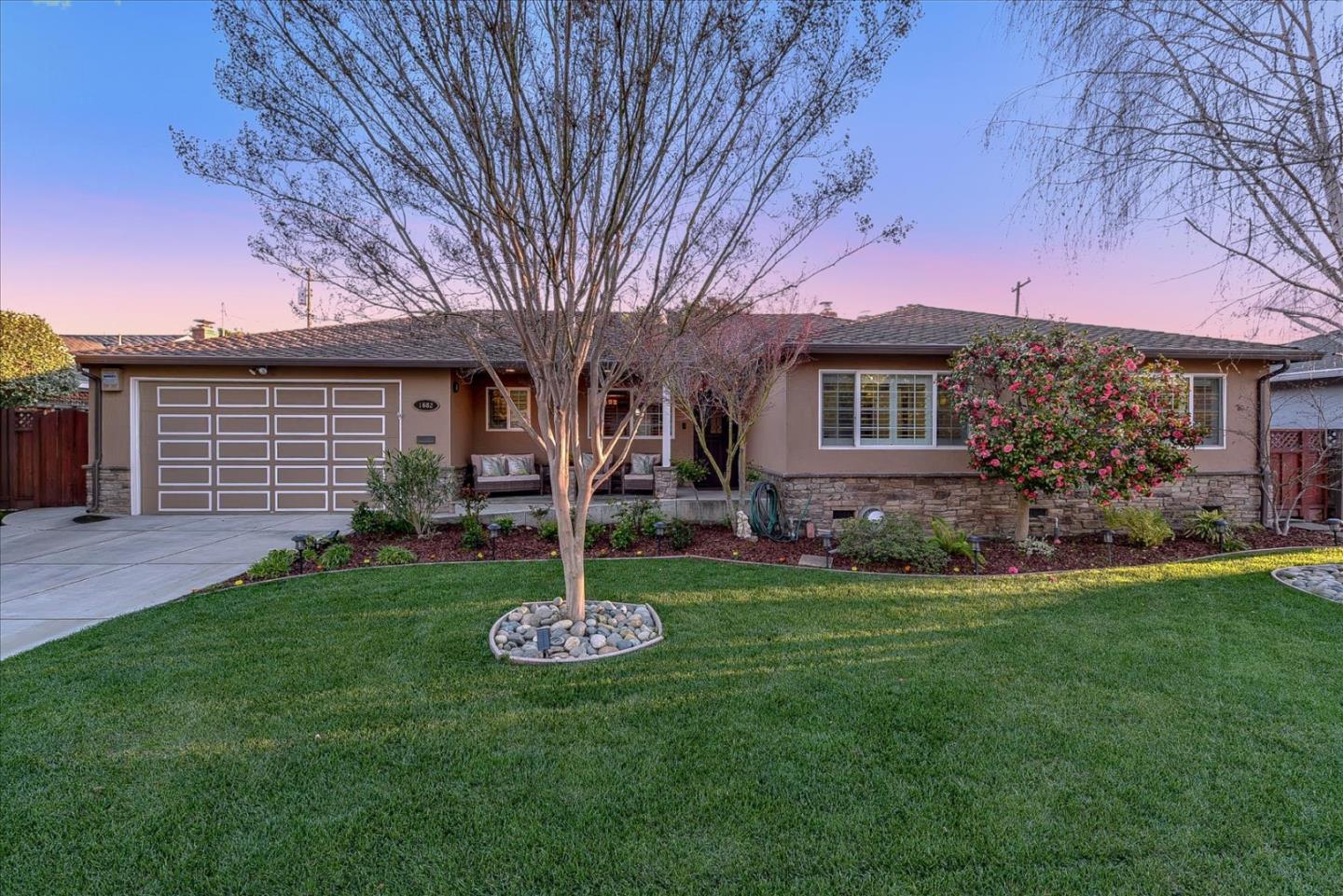 Detail Gallery Image 1 of 1 For 1682 Cherry Grove Dr, San Jose,  CA 95125 - 4 Beds | 3/1 Baths