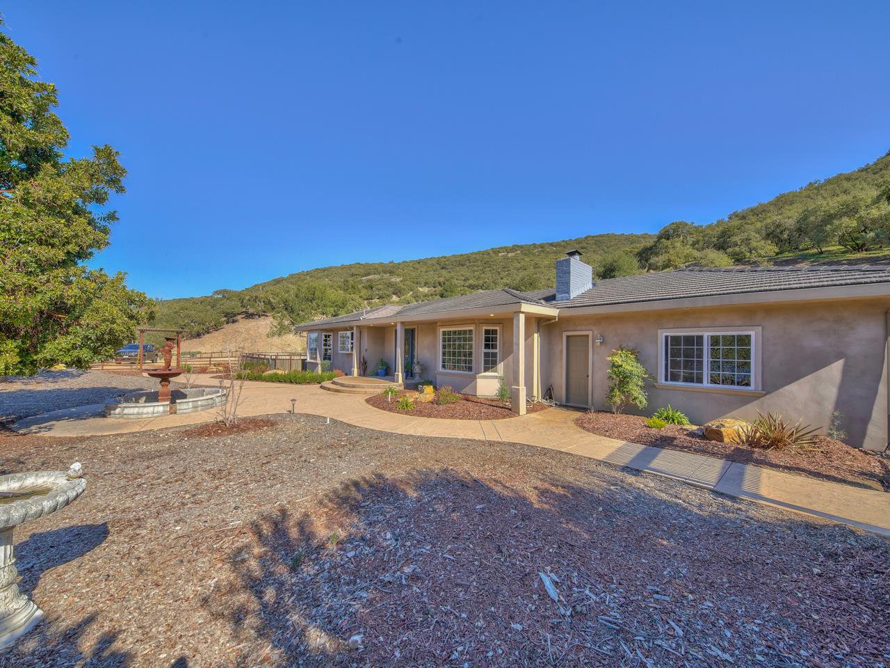 52625 Pine Canyon Rd, King City, CA 93930 3 Beds 3 Baths