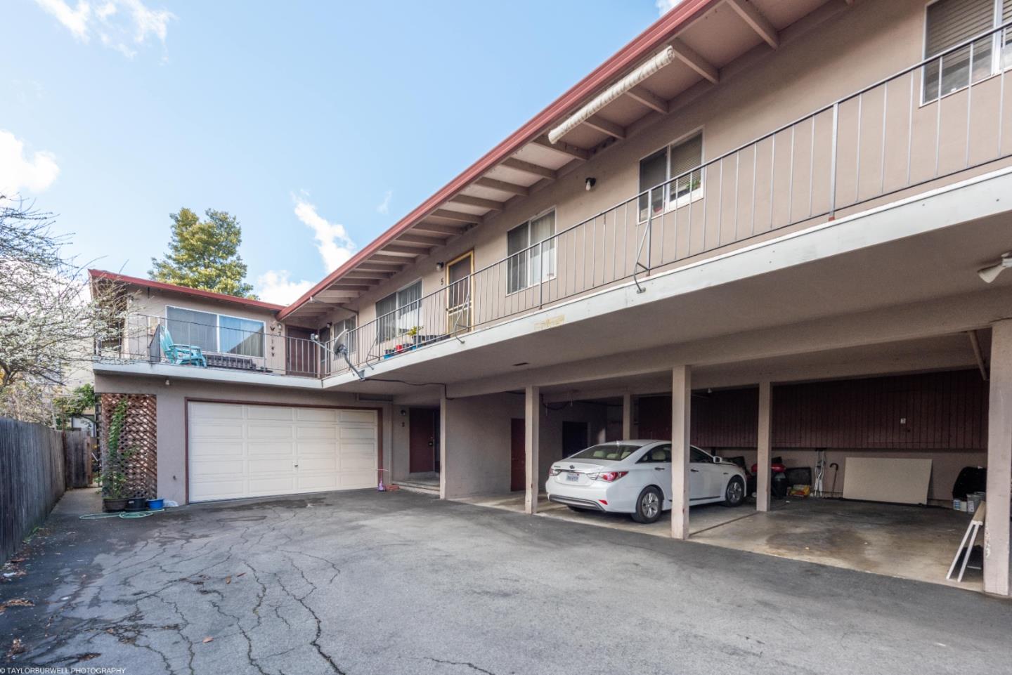 704 Fulton Street, REDWOOD CITY, California 94061, ,Comm Ri Multi-units 5+,For Sale,Fulton Street,ML81834515