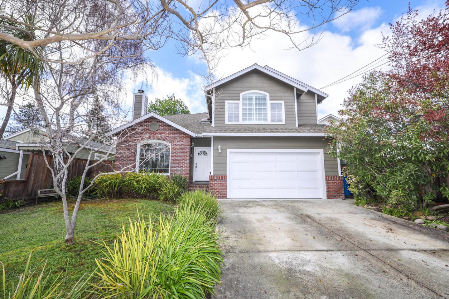 640 Topaz St, Redwood City, CA 94061 4 Beds 2/1 Baths (Sold