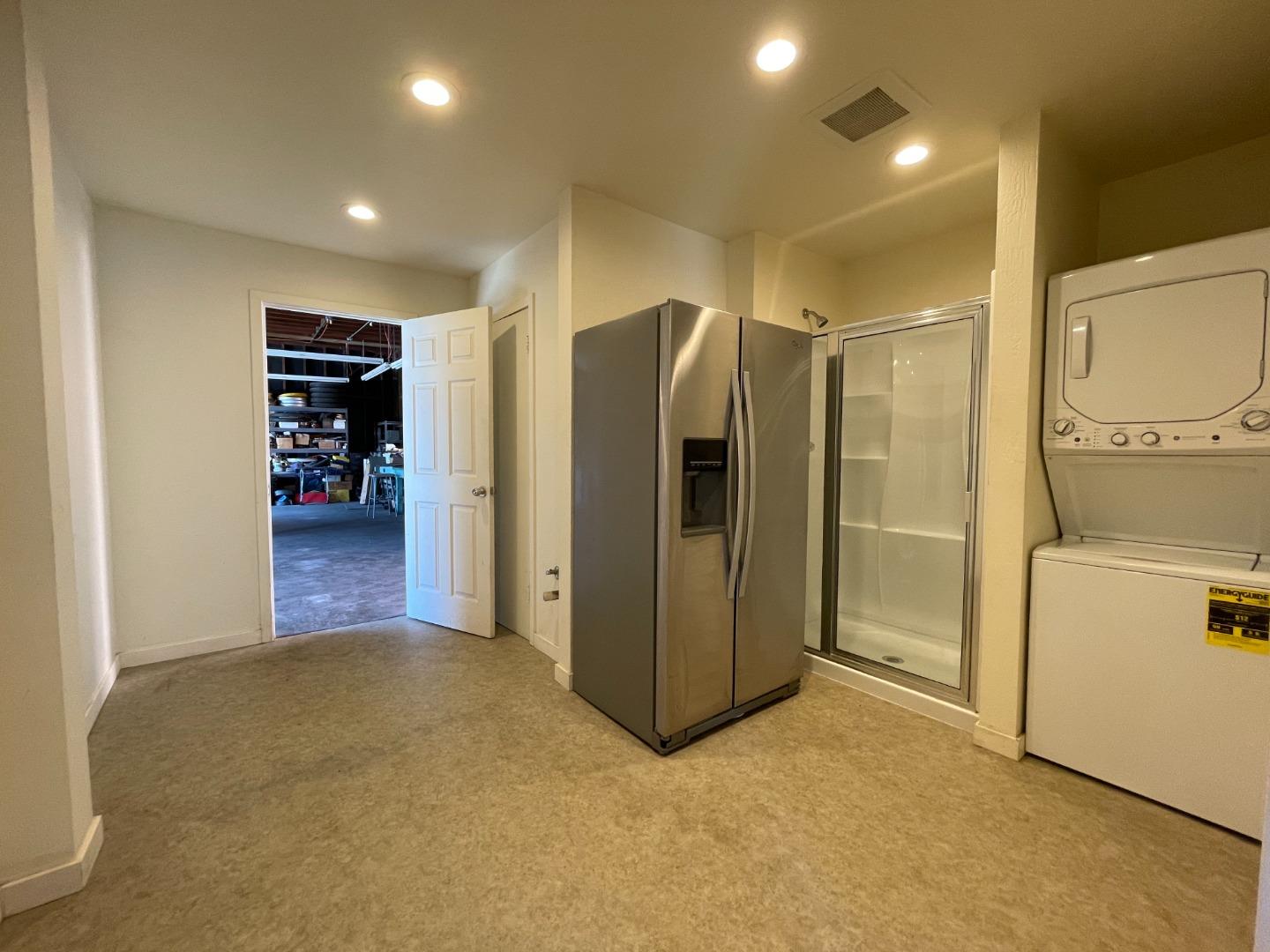 701 Warrington Avenue, REDWOOD CITY, California 94063, ,Comm Industrial For Sale,For Sale,Warrington Avenue,40963807