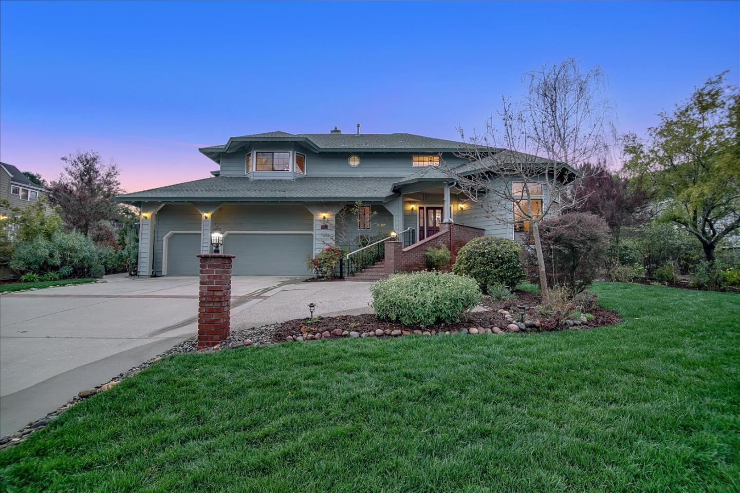 21 Casa Way, Scotts Valley, CA 95066 3 Beds 2/1 Baths (Sold