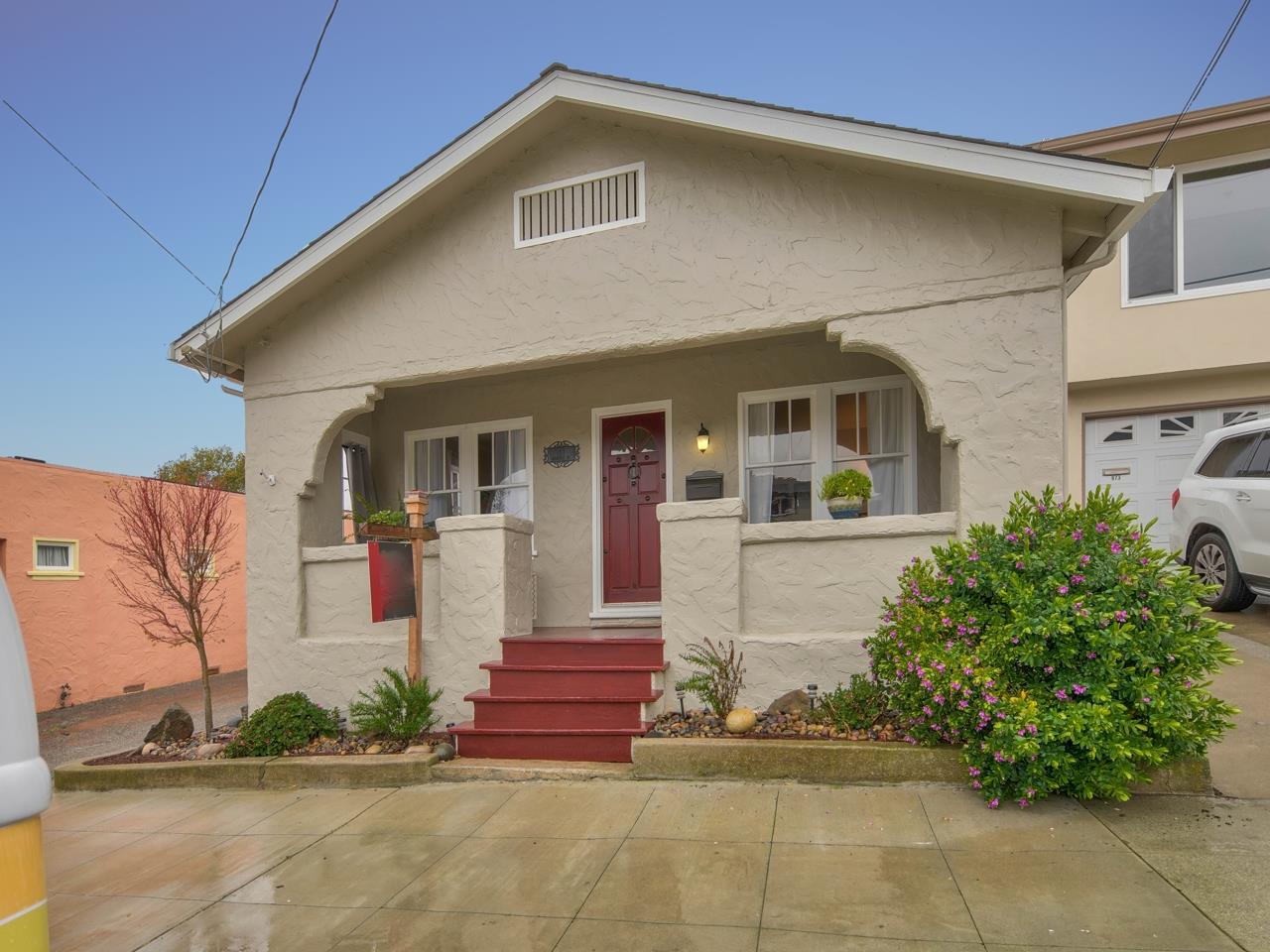 967 Roosevelt St, Monterey, CA 93940 2 Beds 1 Baths (Sold