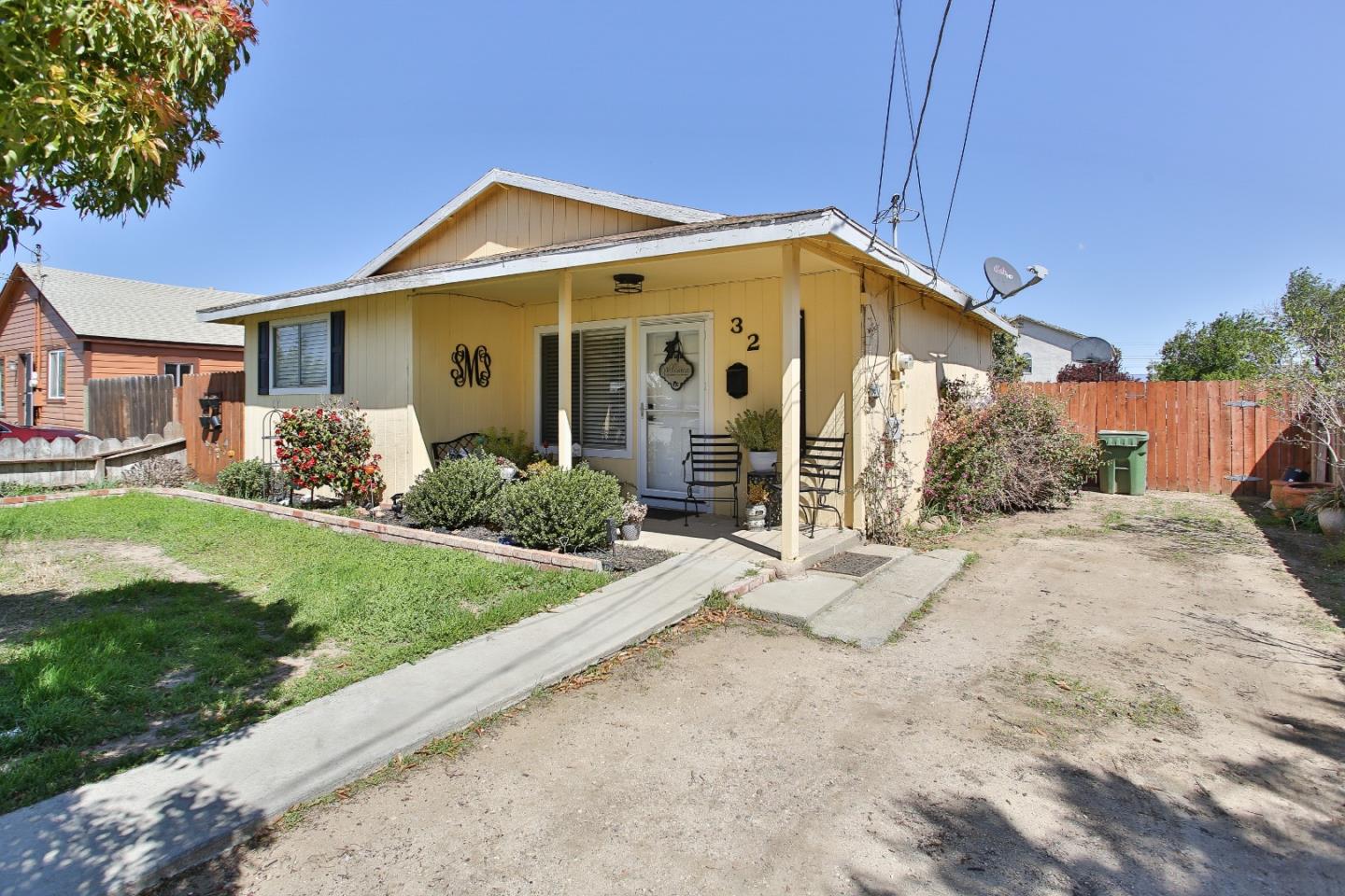 32 8th St, Greenfield, CA 93927 2 Beds 1 Baths (Sold) ML81835085