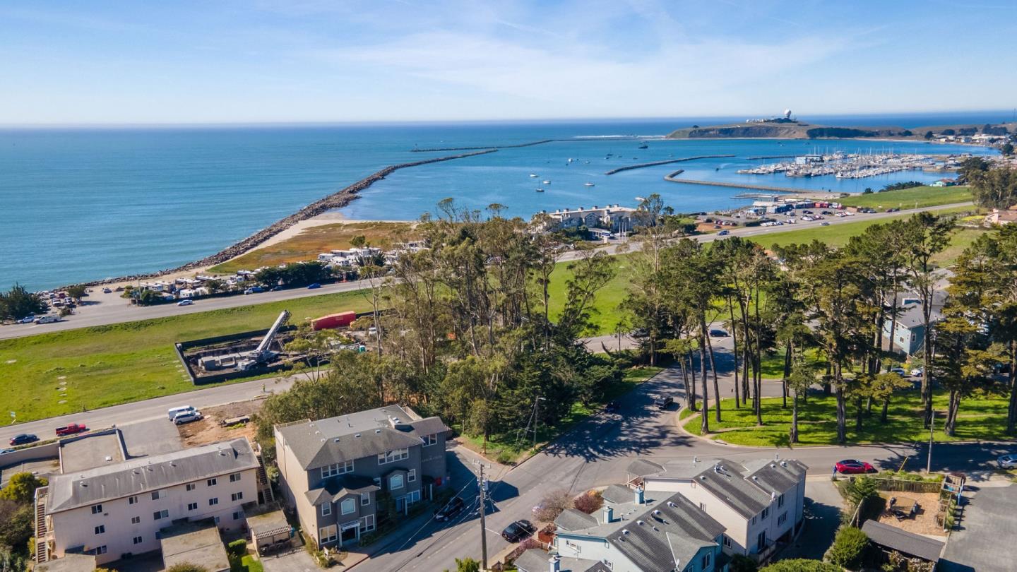 0 Avenue Alhambra, EL GRANADA, California 94018, ,Lots And Land,For Sale,Avenue Alhambra,40963882