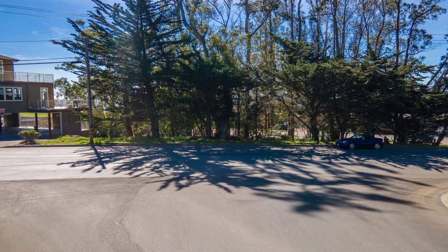 0 Avenue Alhambra, EL GRANADA, California 94018, ,Lots And Land,For Sale,Avenue Alhambra,40963882