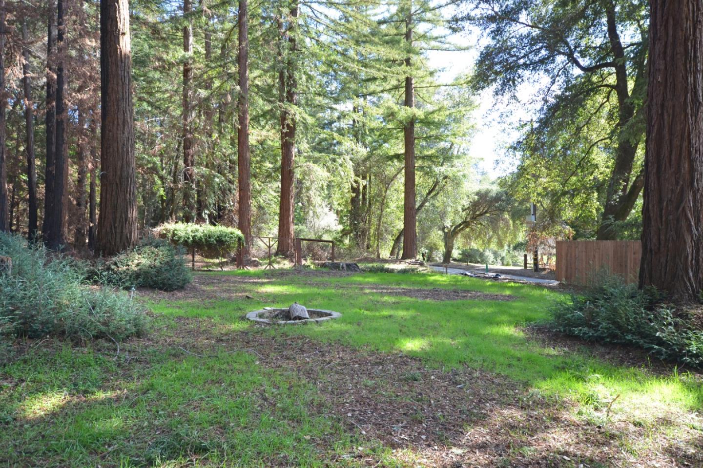 18140 China Grade Road, BOULDER CREEK, California 95006, ,Lots And Land,For Sale,China Grade Road,40963893