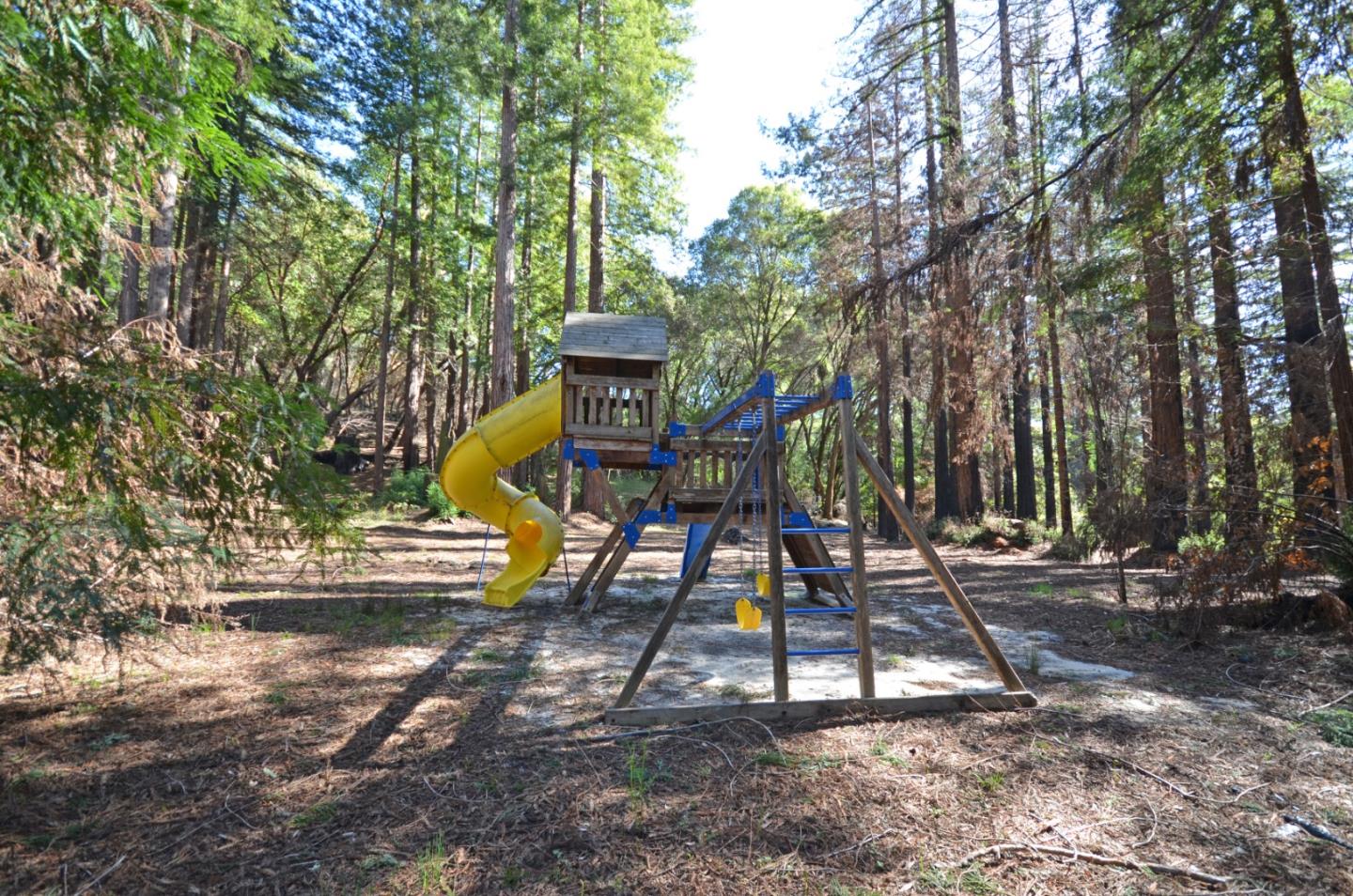 18140 China Grade Road, BOULDER CREEK, California 95006, ,Lots And Land,For Sale,China Grade Road,40963893