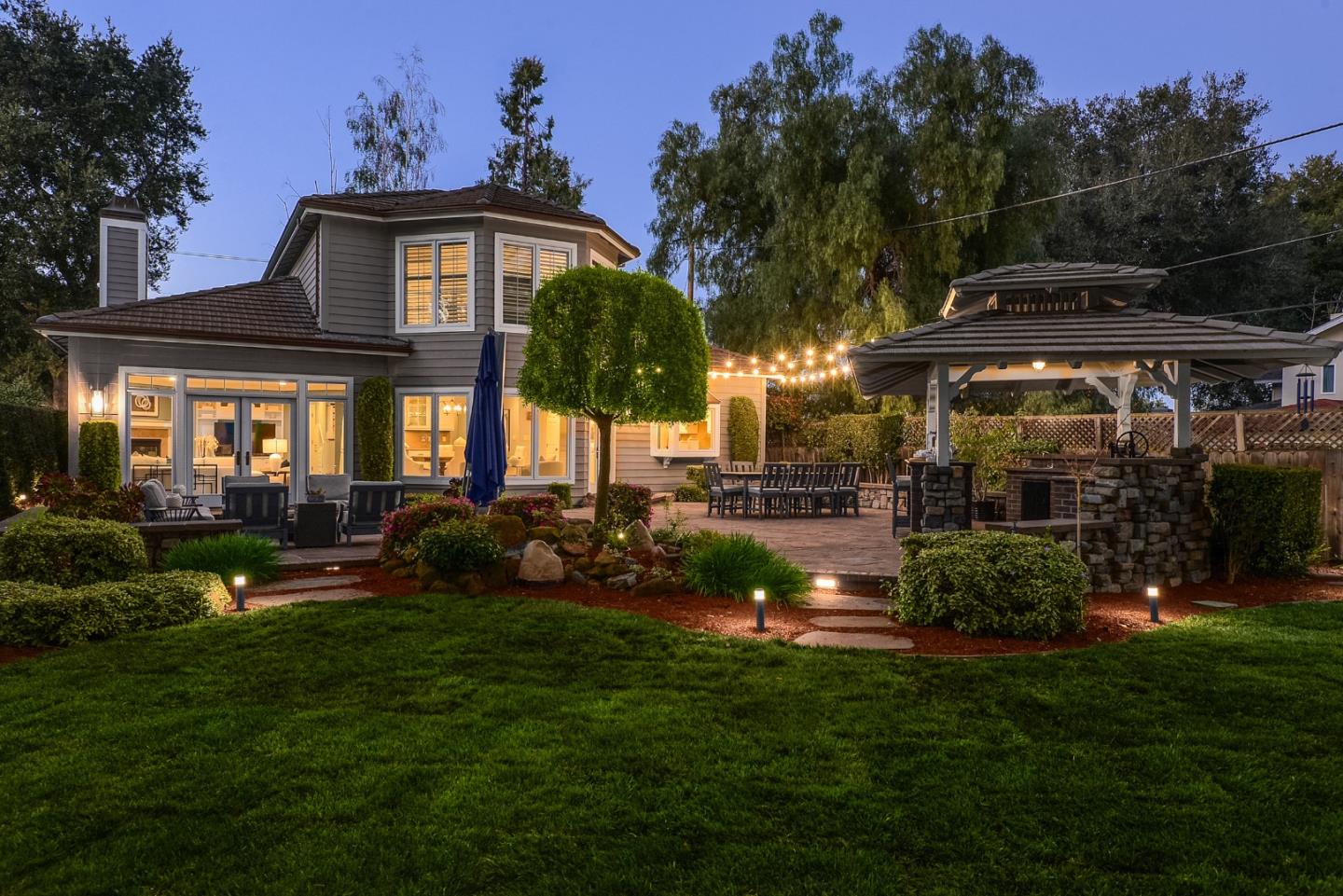 440 Hawthorne Ave, Los Altos, CA 94024 4 Beds 3/1 Baths (Sold