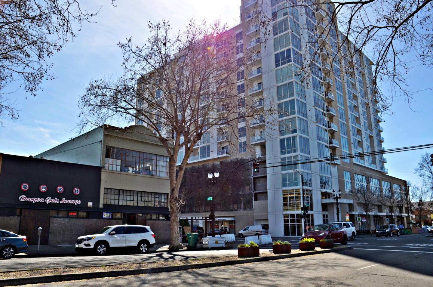 300 Broadway, OAKLAND, California 94607, ,Comm Industrial For Sale,For Sale,Broadway,40963953