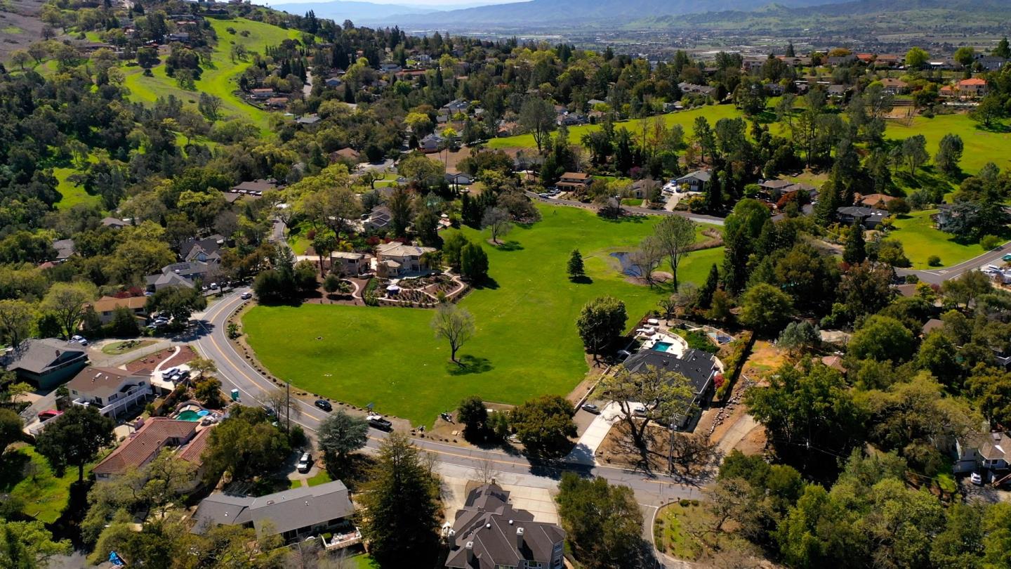 17381 Holiday Drive, MORGAN HILL, California 95037, ,Lots And Land,For Sale,Holiday Drive,40963985