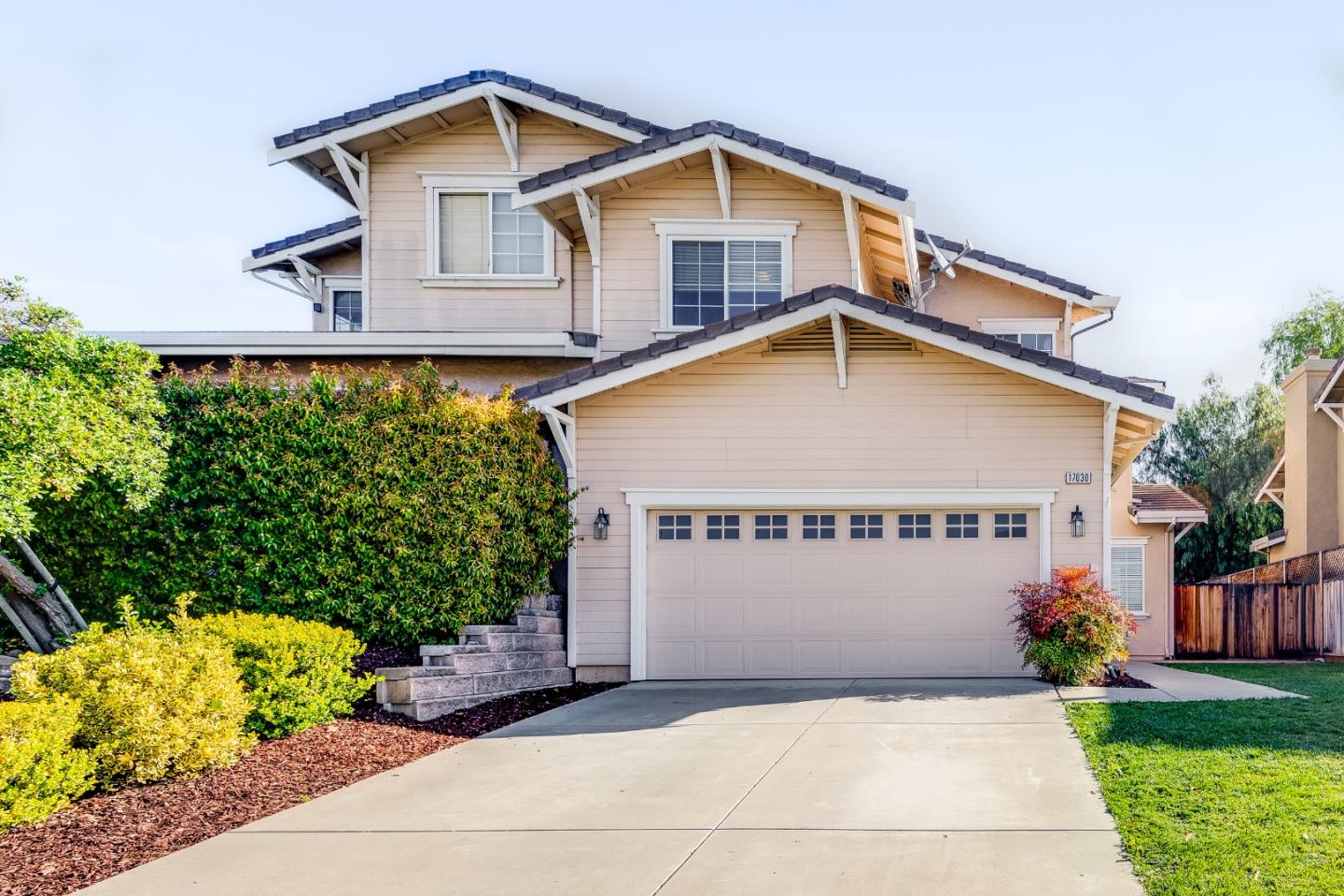 17030 Saddleback Dr, Hill, CA 95037 4 Beds 2/1 Baths (Sold