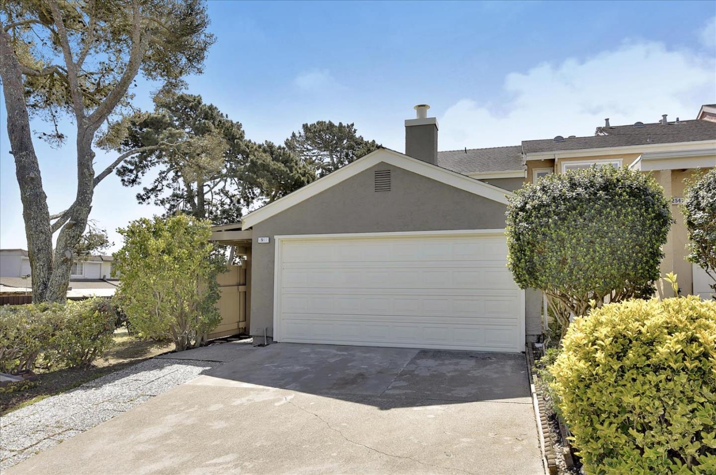 Detail Gallery Image 1 of 1 For 2547 Olmstead Ct, South San Francisco,  CA 94080 - 4 Beds | 2/1 Baths