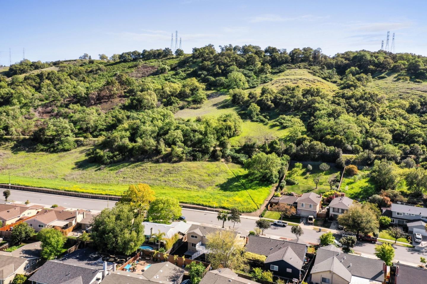 763 Colleen Dr, San Jose, CA 95123 5 Beds 3 Baths (Canceled