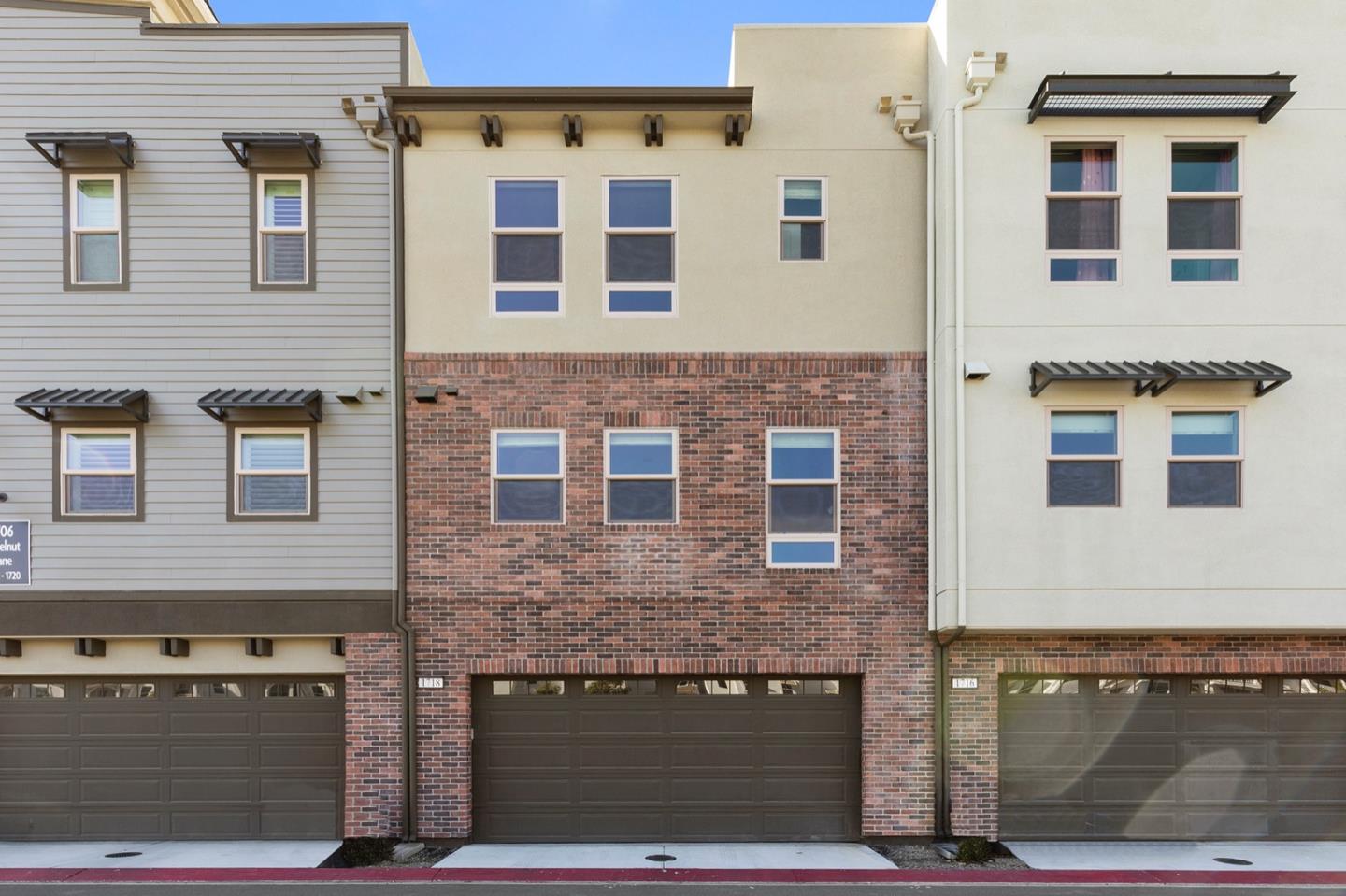Detail Gallery Image 1 of 1 For 1718 Hazelnut Ln, Milpitas,  CA 95035 - 3 Beds | 3/1 Baths