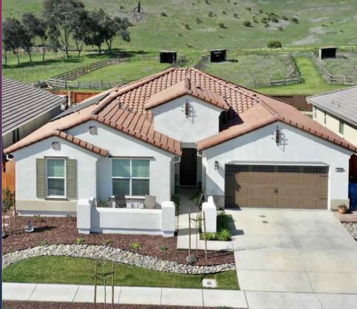 1195 Third St, San Juan Bautista, CA 95045 4 Beds 2/1 Baths (Sold