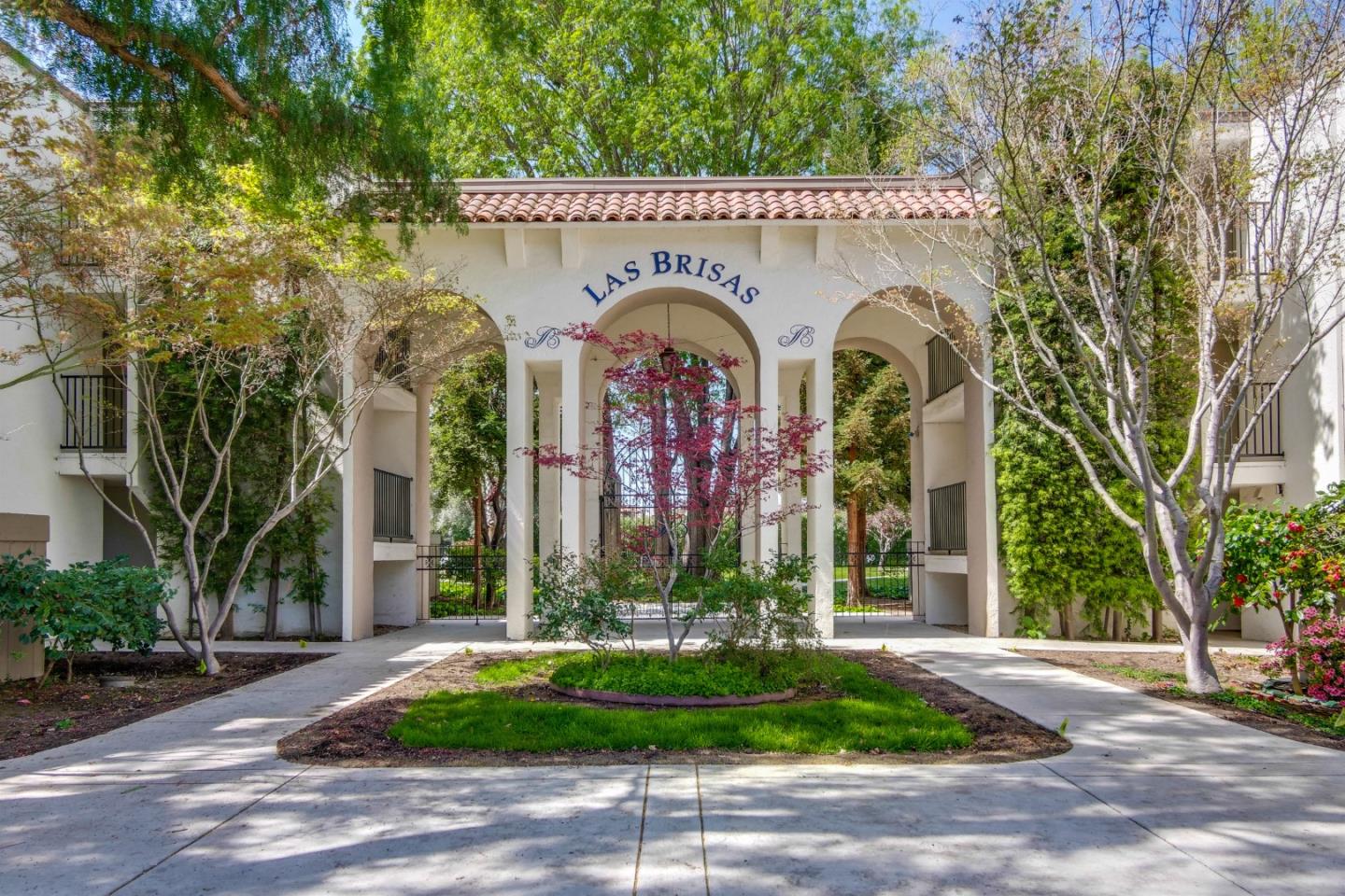 Detail Gallery Image 1 of 1 For 1750 Halford Ave #302,  Santa Clara,  CA 95051 - 2 Beds | 2 Baths